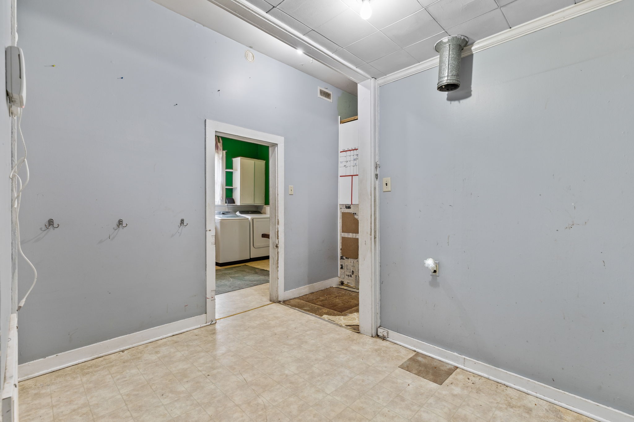 104 3rd Ave Property Photo 16