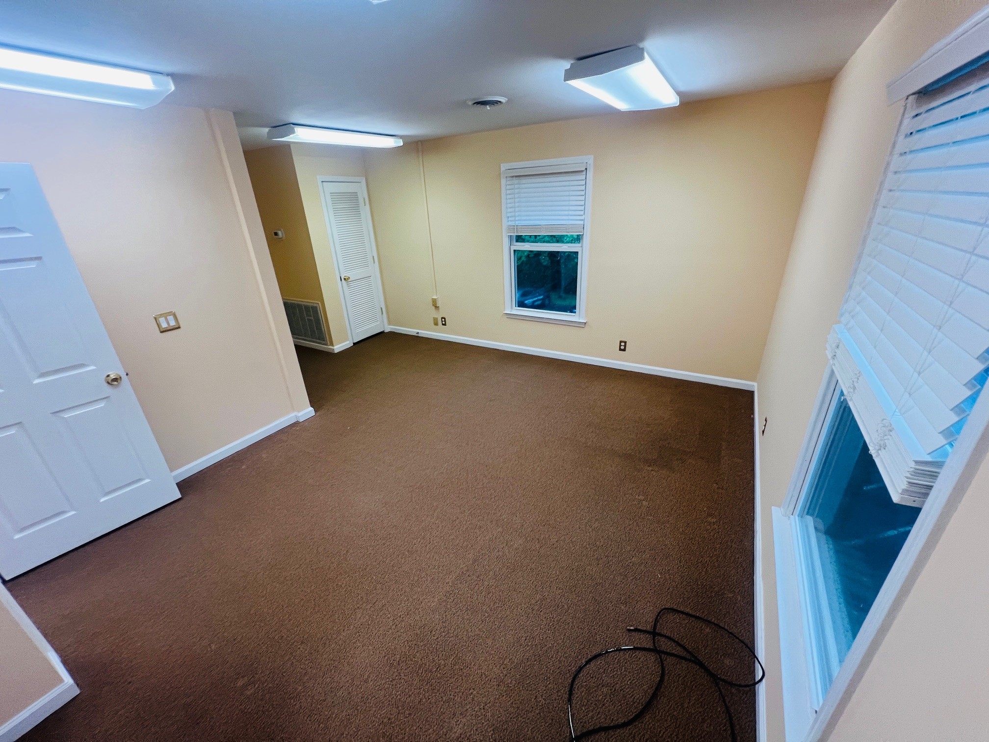 233 Wilson Pike Cir Property Photo 10