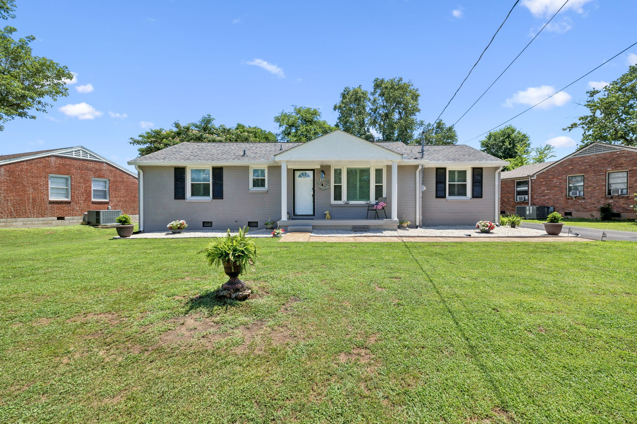 3132 Stafford Dr Property Photo 4