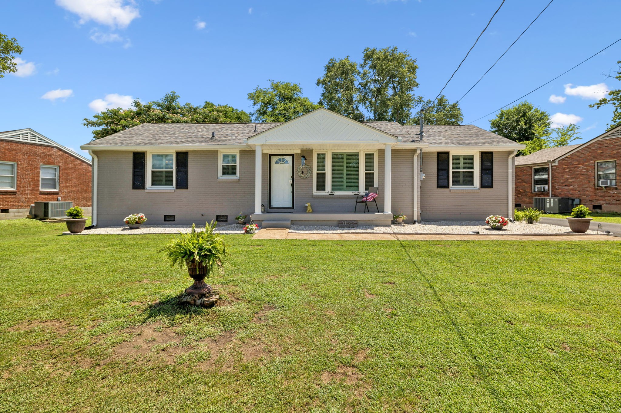 3132 Stafford Dr Property Photo 5
