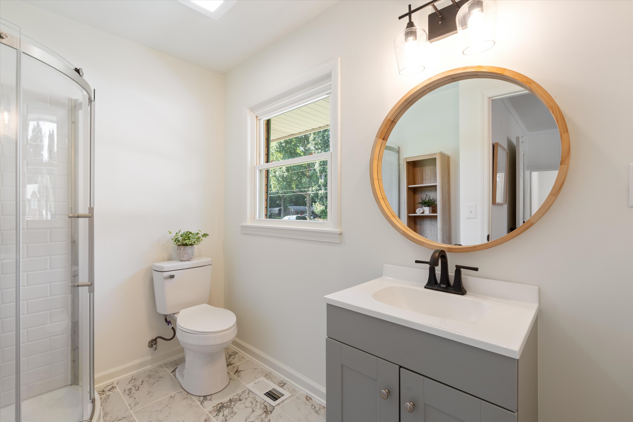 1211 Taylor Pl Property Photo 19