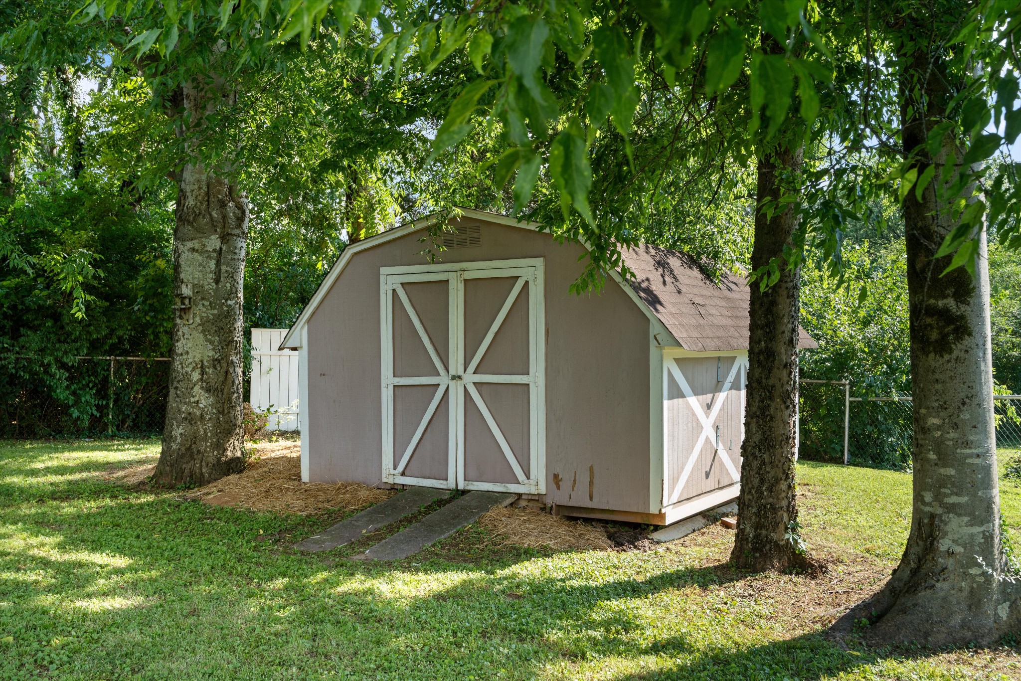 1211 Taylor Pl Property Photo 39