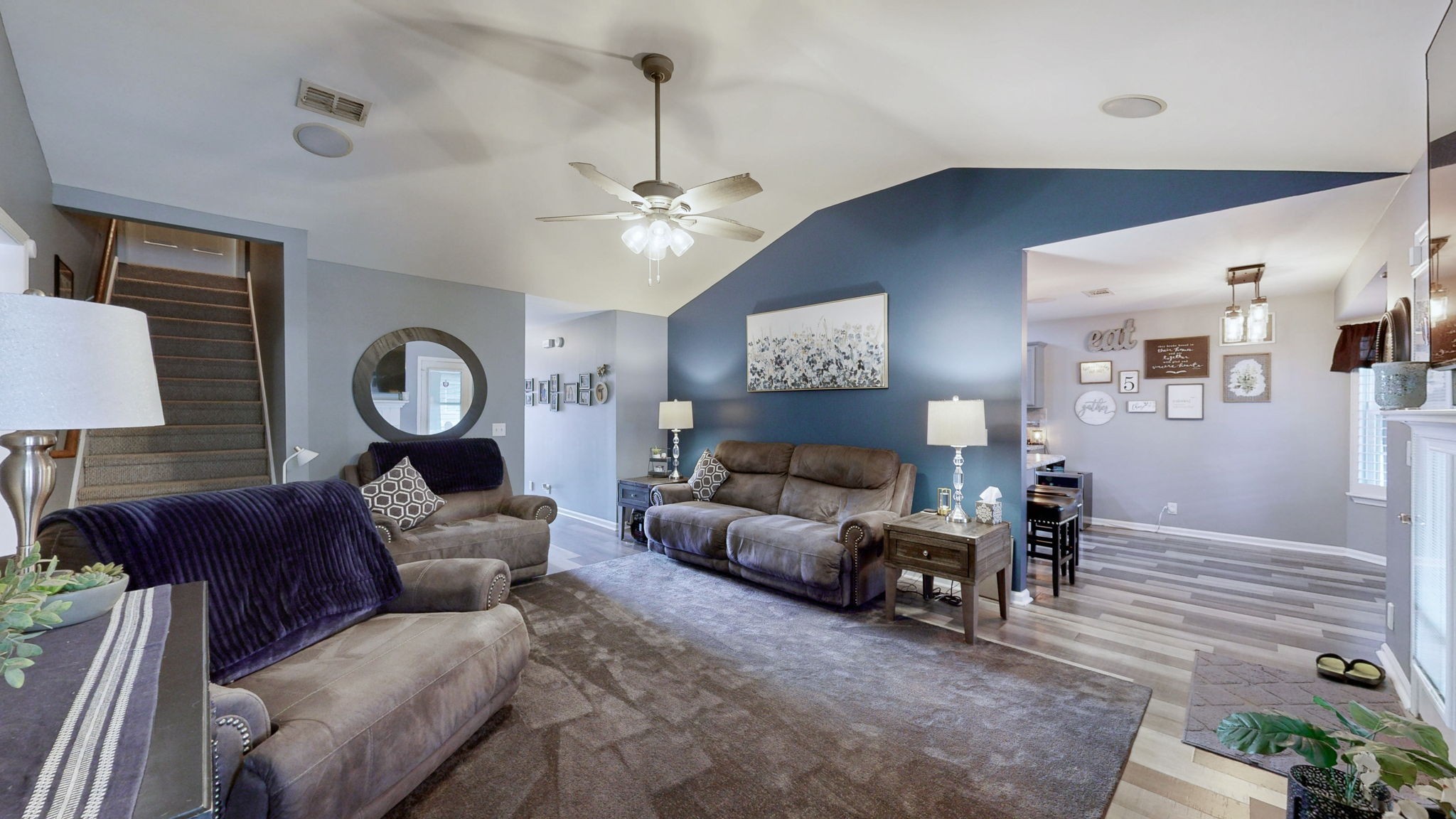 2111 Saint Andrews Dr Property Photo 6