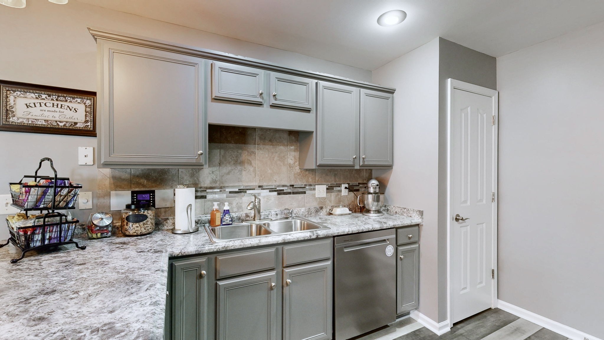 2111 Saint Andrews Dr Property Photo 12