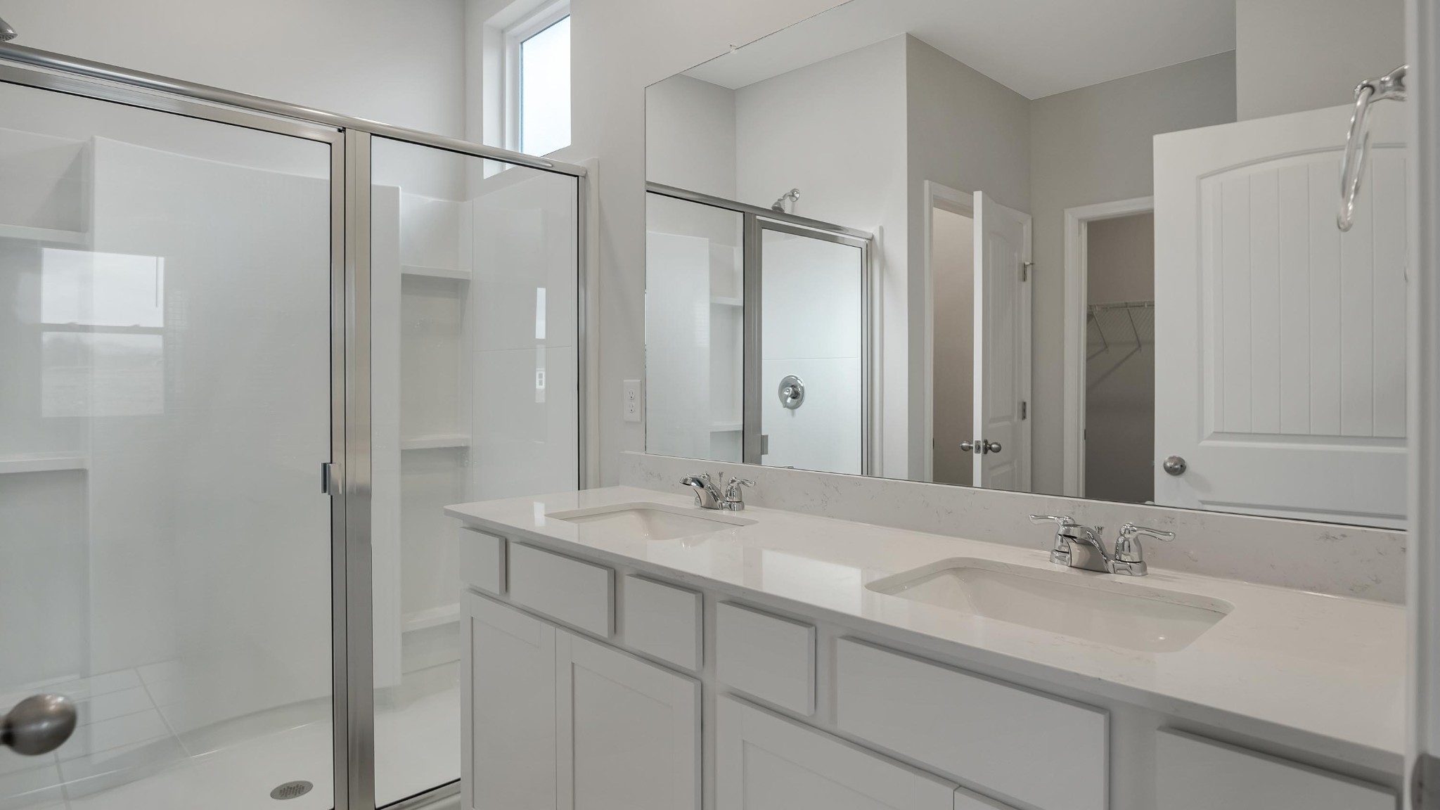 4909 Leybourne Lane Property Photo 15