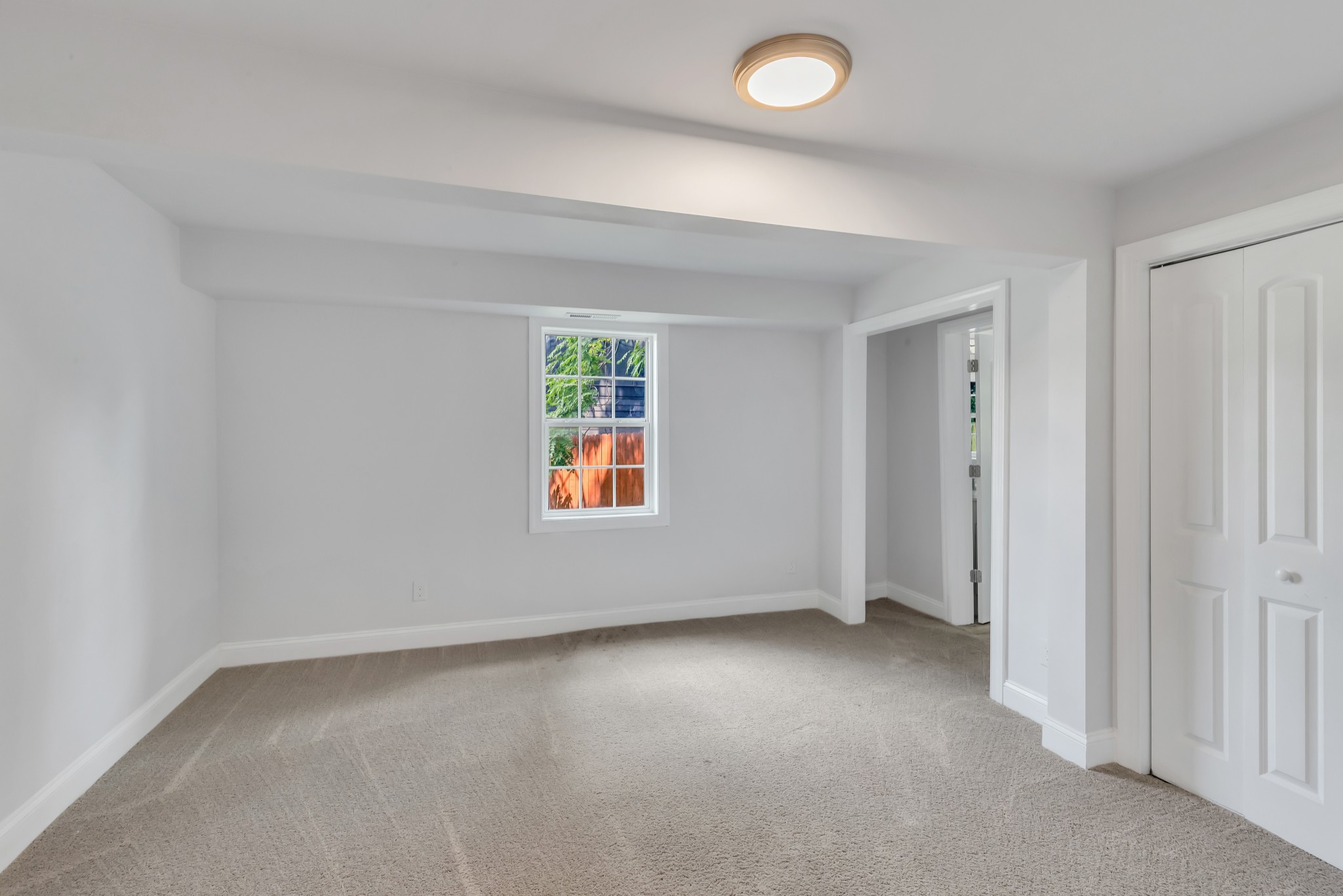 1614 11th Ave, N Property Photo 12