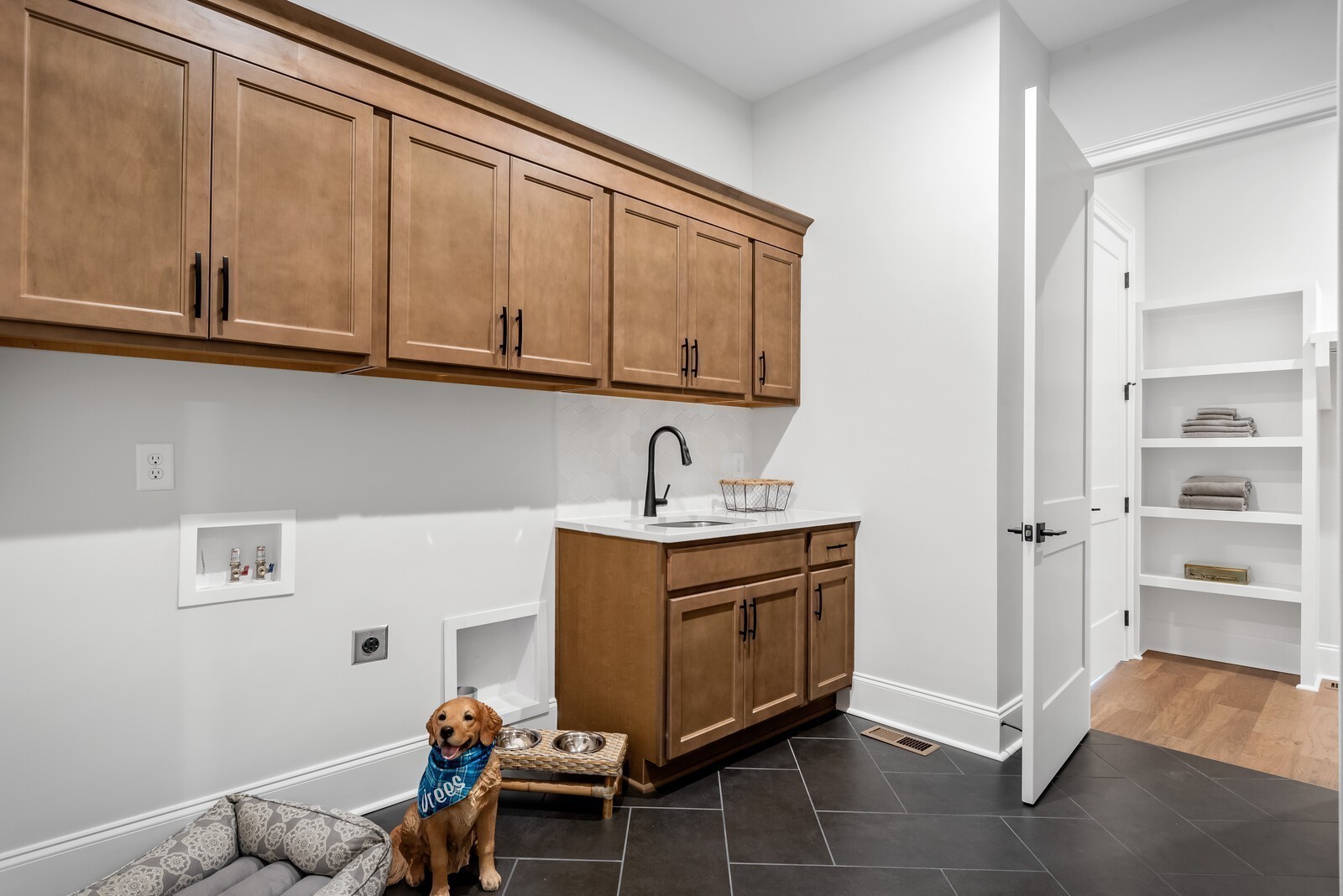 7205 Florim Court Property Photo 46