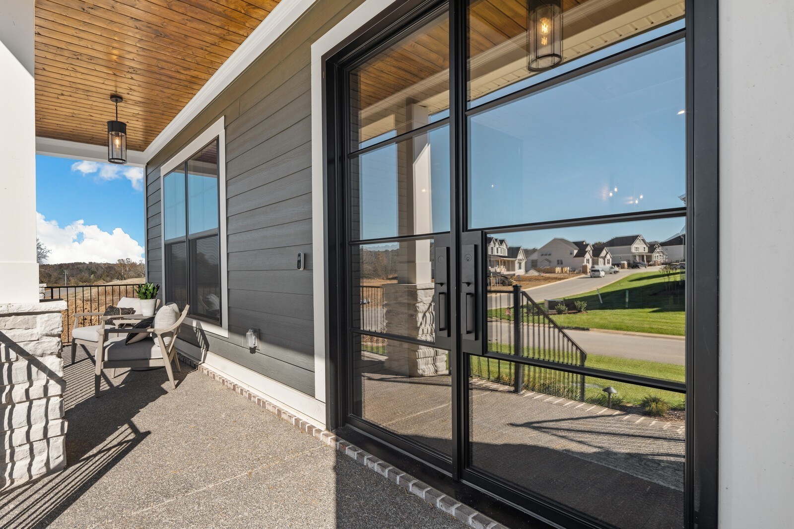 7248 Florim Court Property Photo 7