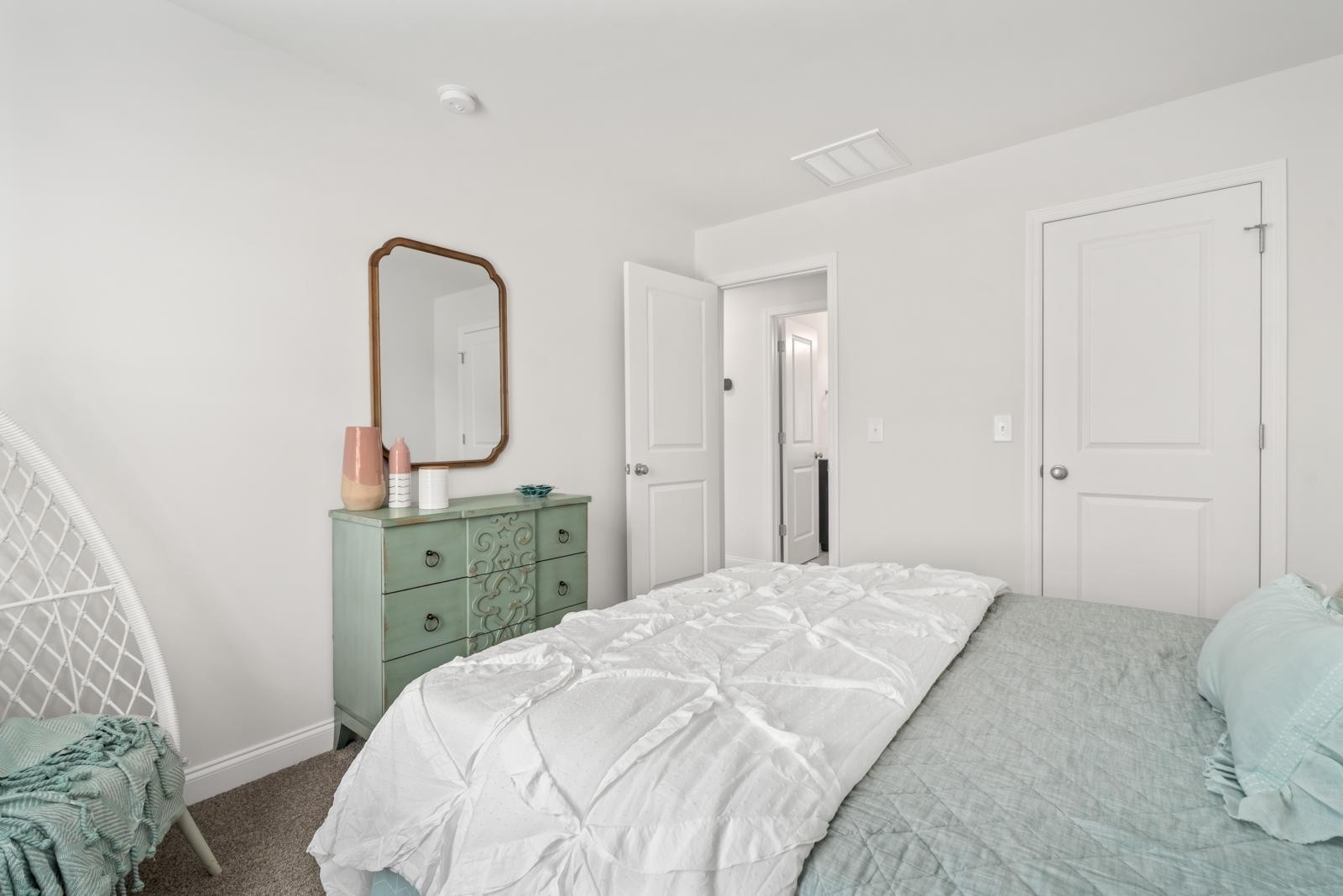 2107 Cheltenham Place Property Photo 29