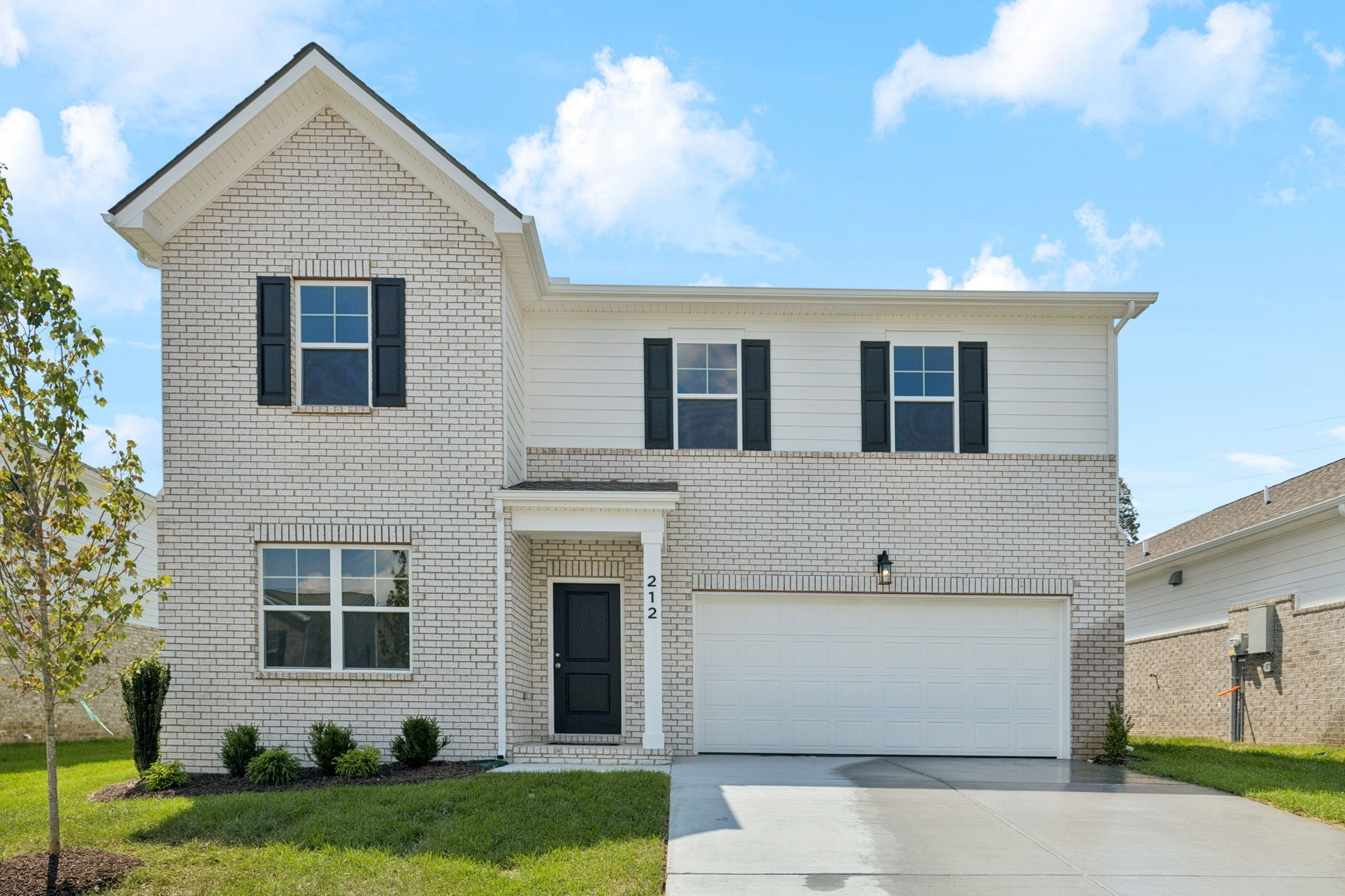 212 Limestone Way Property Photo 2