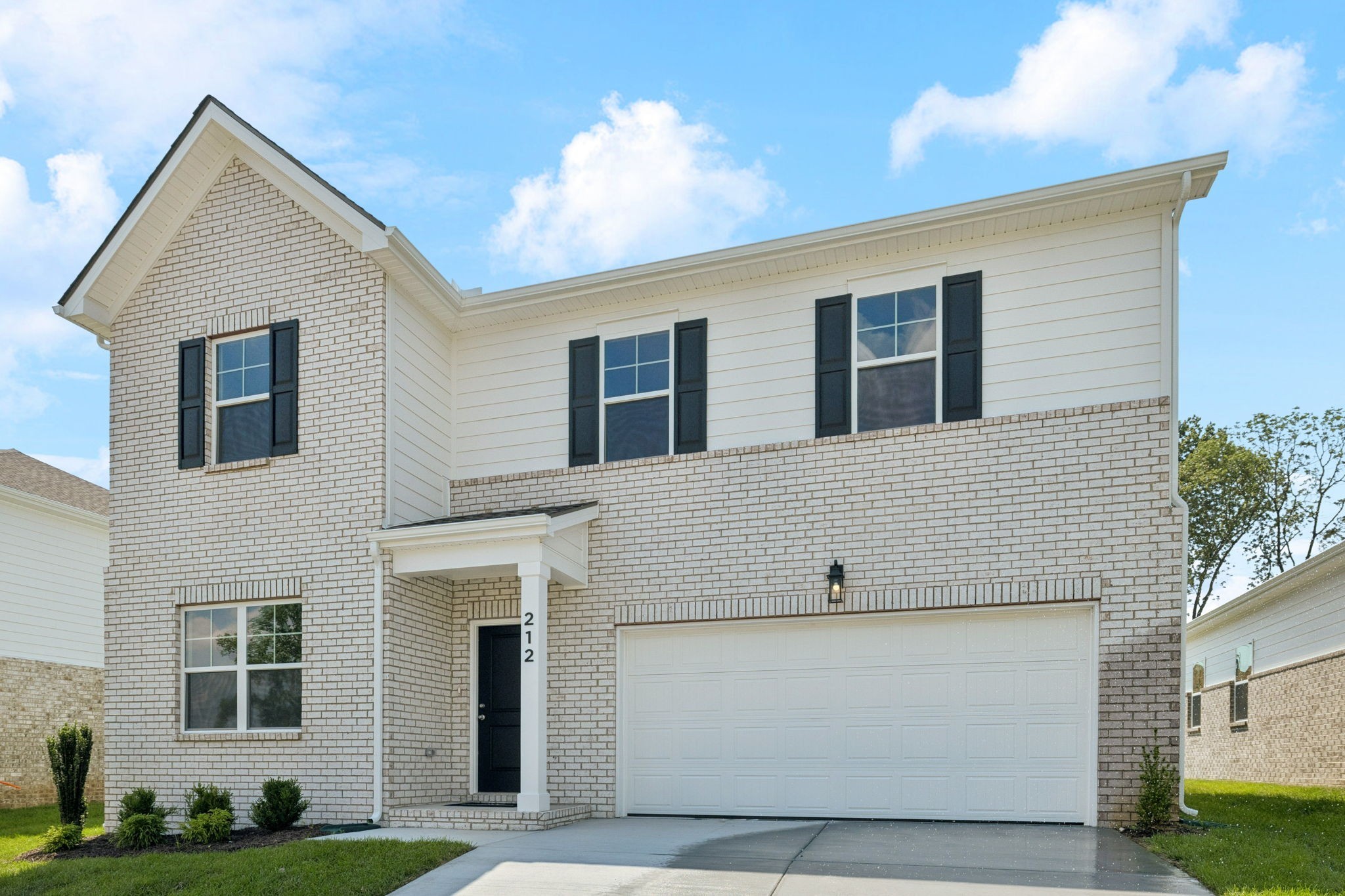 212 Limestone Way Property Photo 3