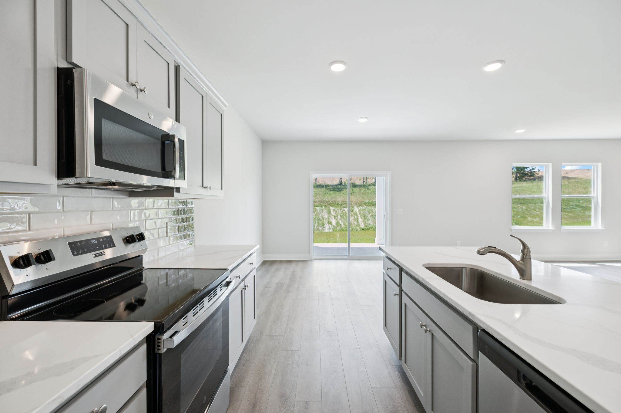 212 Limestone Way Property Photo 12
