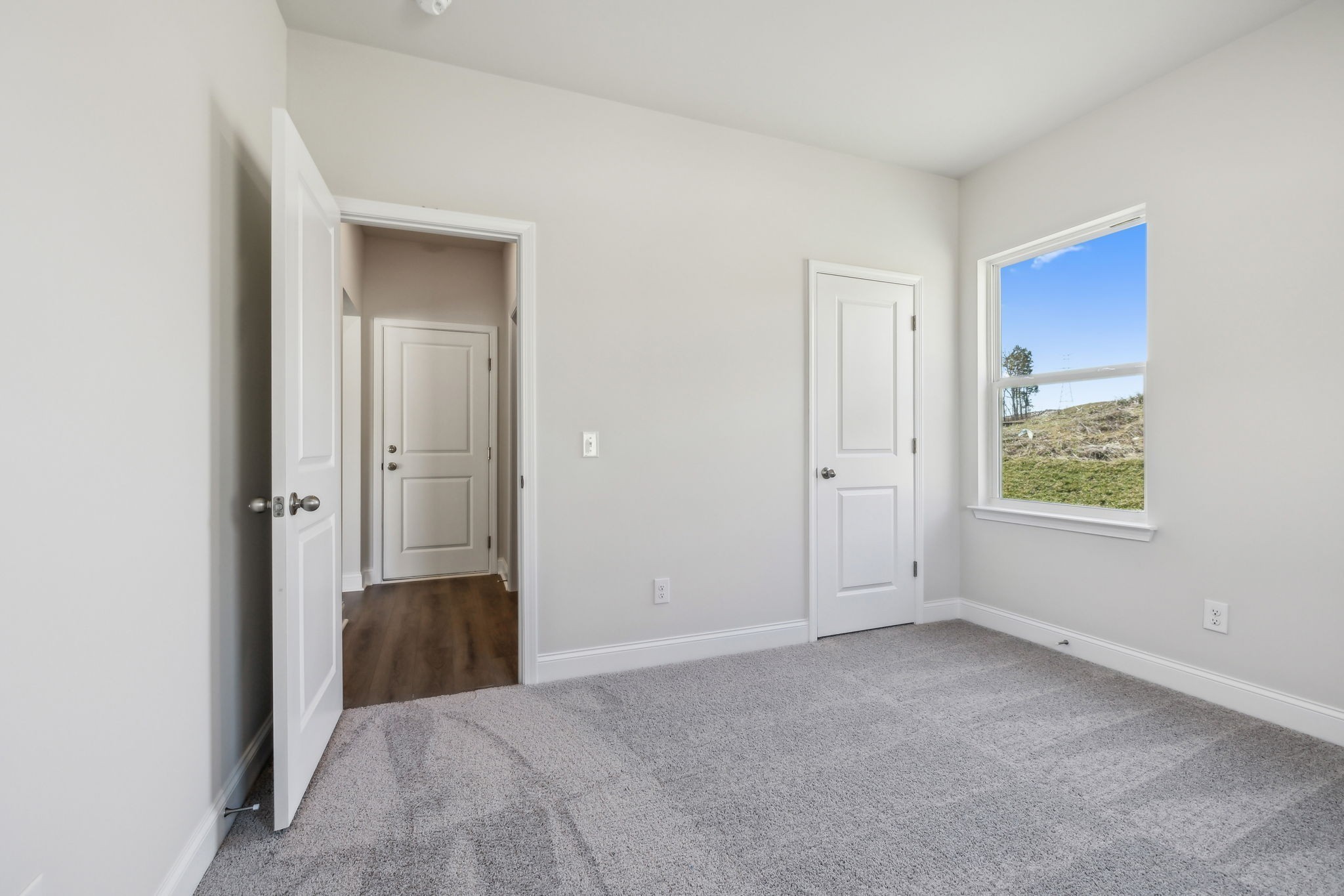 209 Limestone Way Property Photo 11