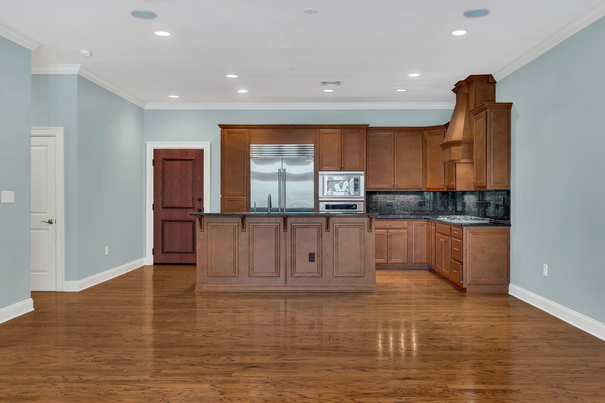 2411 Crestmoor Rd Property Photo 8
