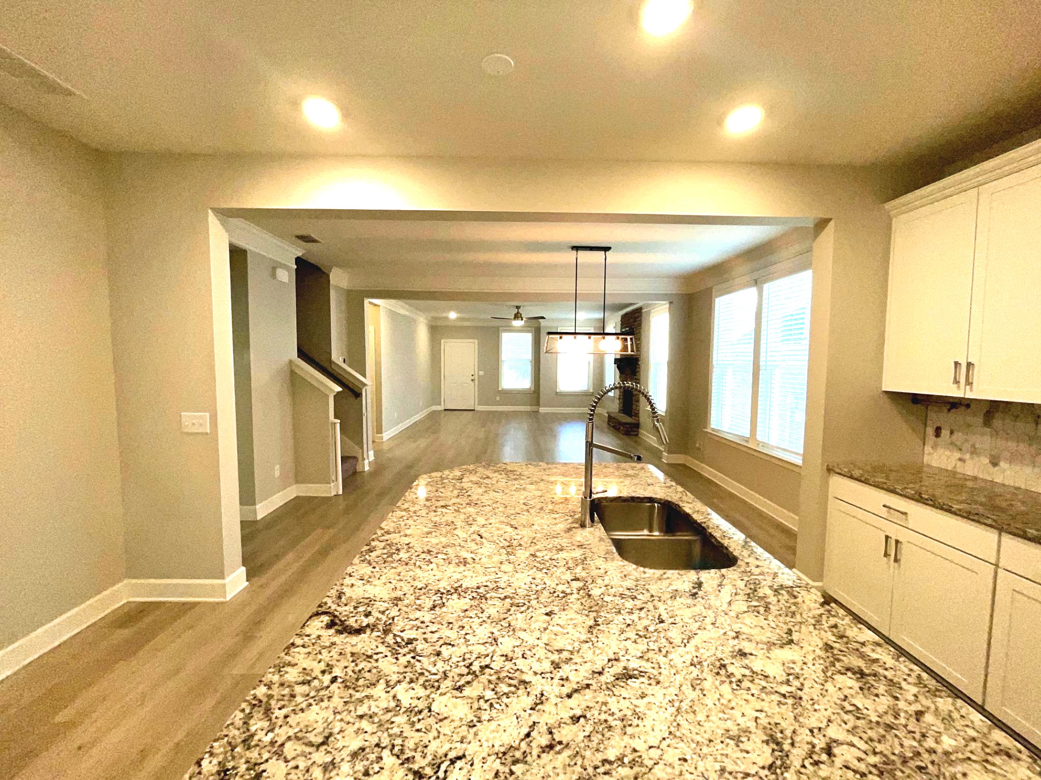 5187 Giardino Dr Property Photo 10