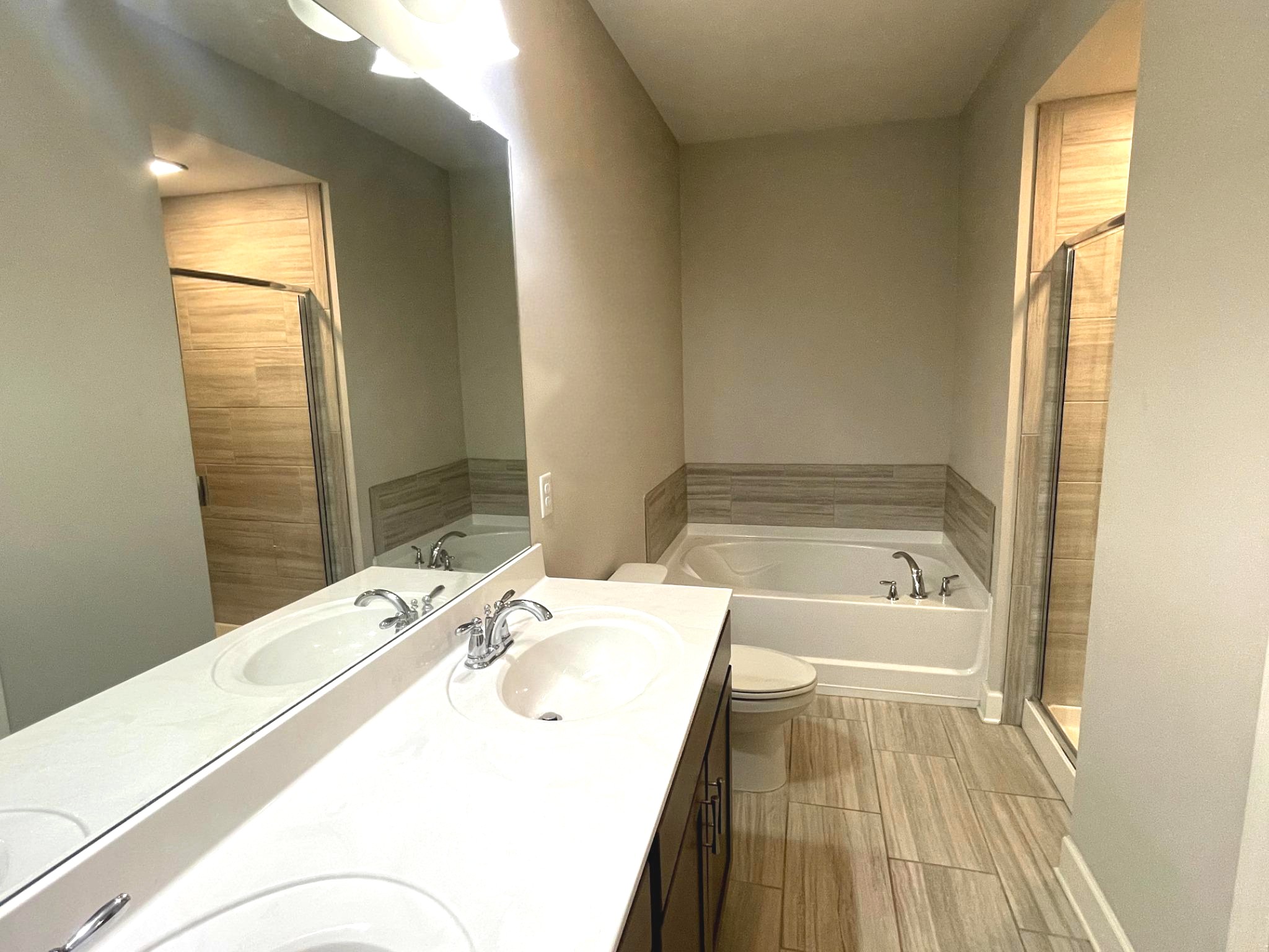 5187 Giardino Dr Property Photo 24