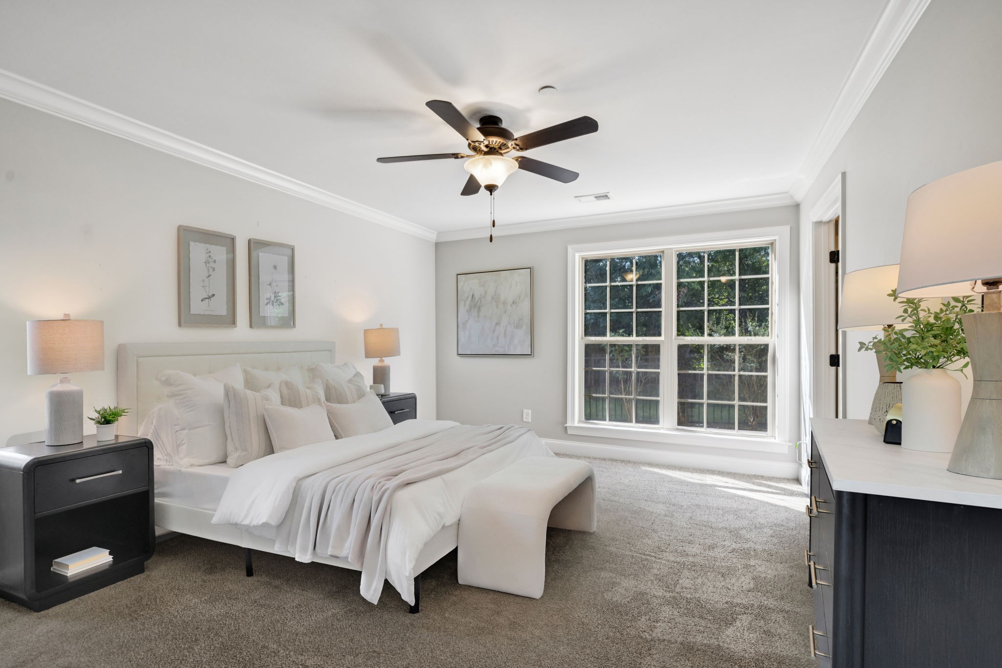 1037 Irish Way Property Photo 35