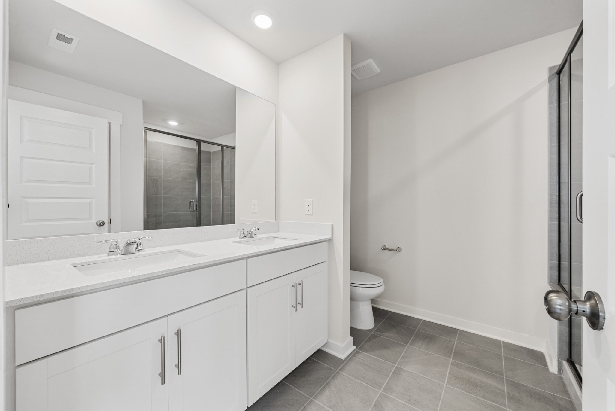 1156 Ross Farms Blvd Property Photo 17