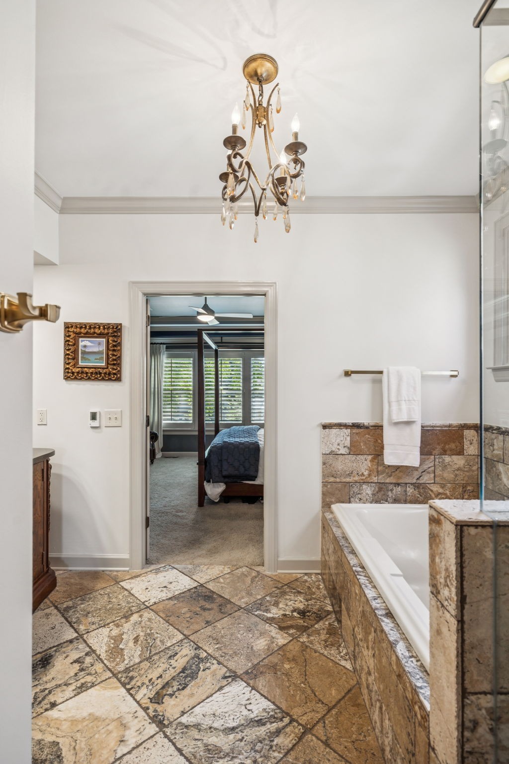 203 Kensington Park Property Photo 49