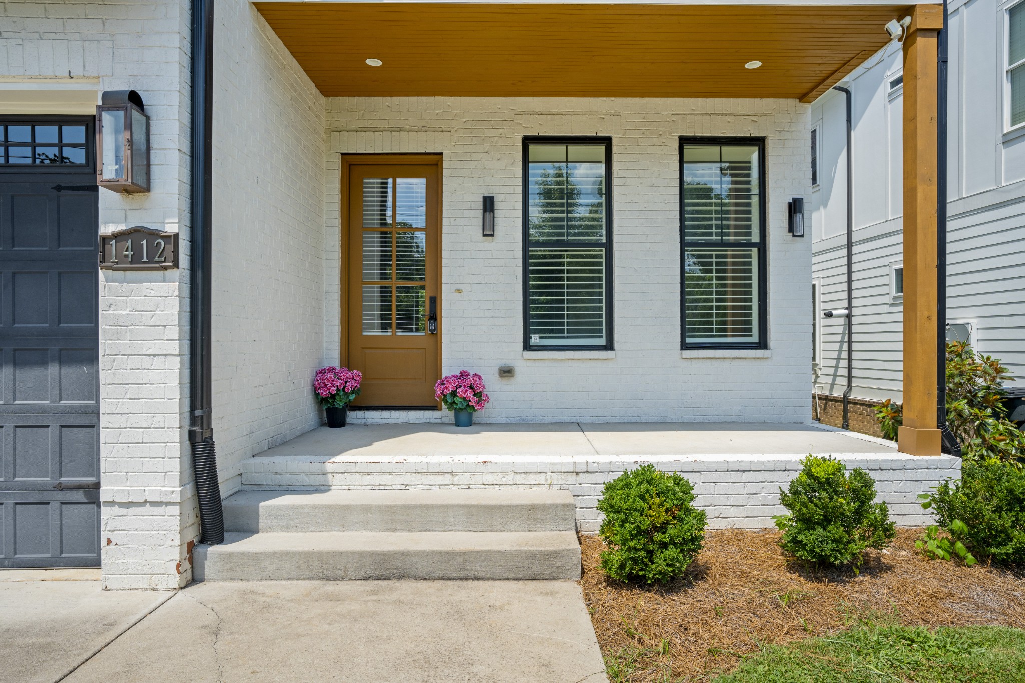 1412 Woodmont Blvd Property Photo 3
