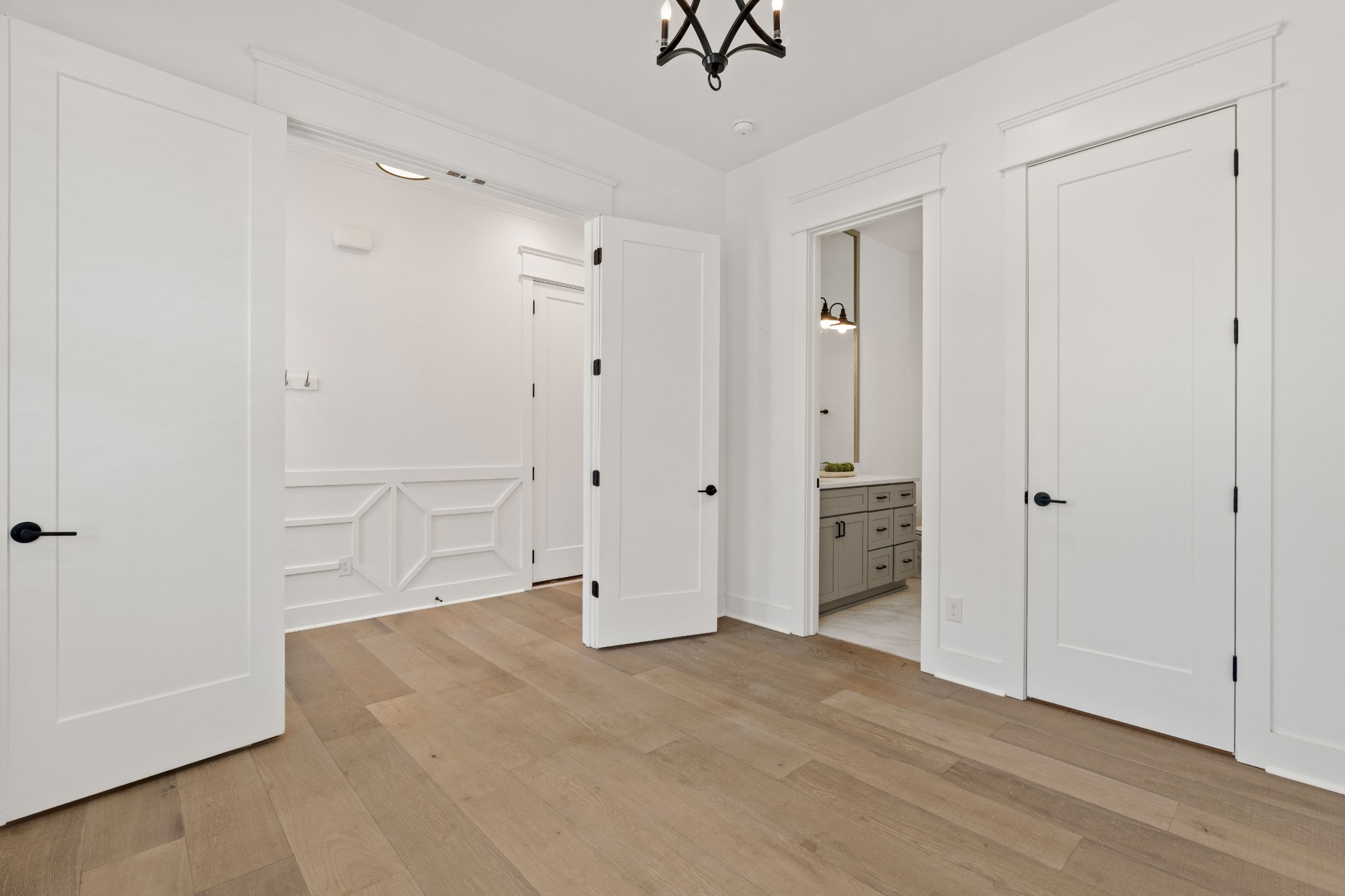 1412 Woodmont Blvd Property Photo 8