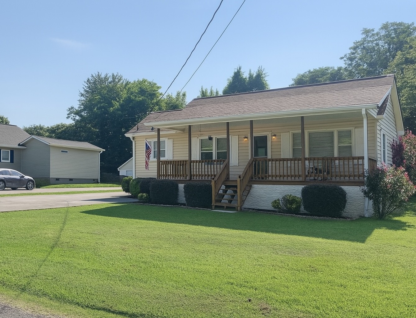 44 Harrison Ave Property Photo 2