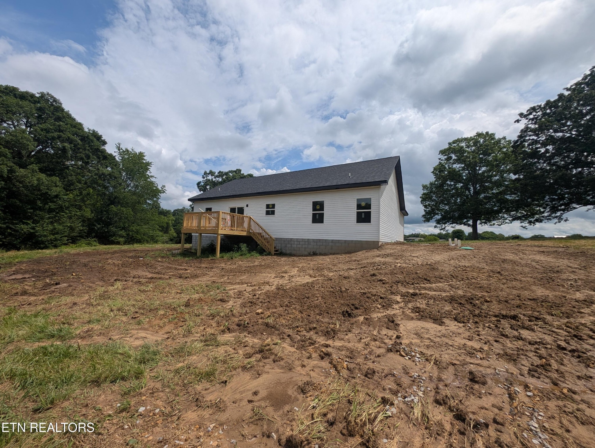 249 Old Grimsley Court Property Photo 6