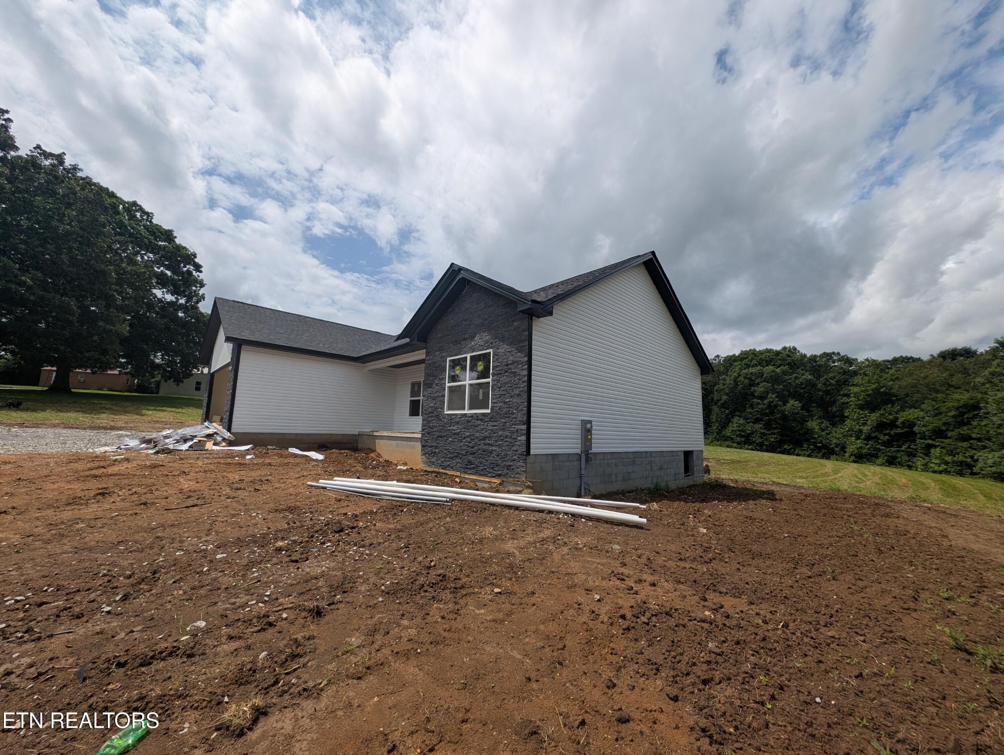 249 Old Grimsley Court Property Photo 11