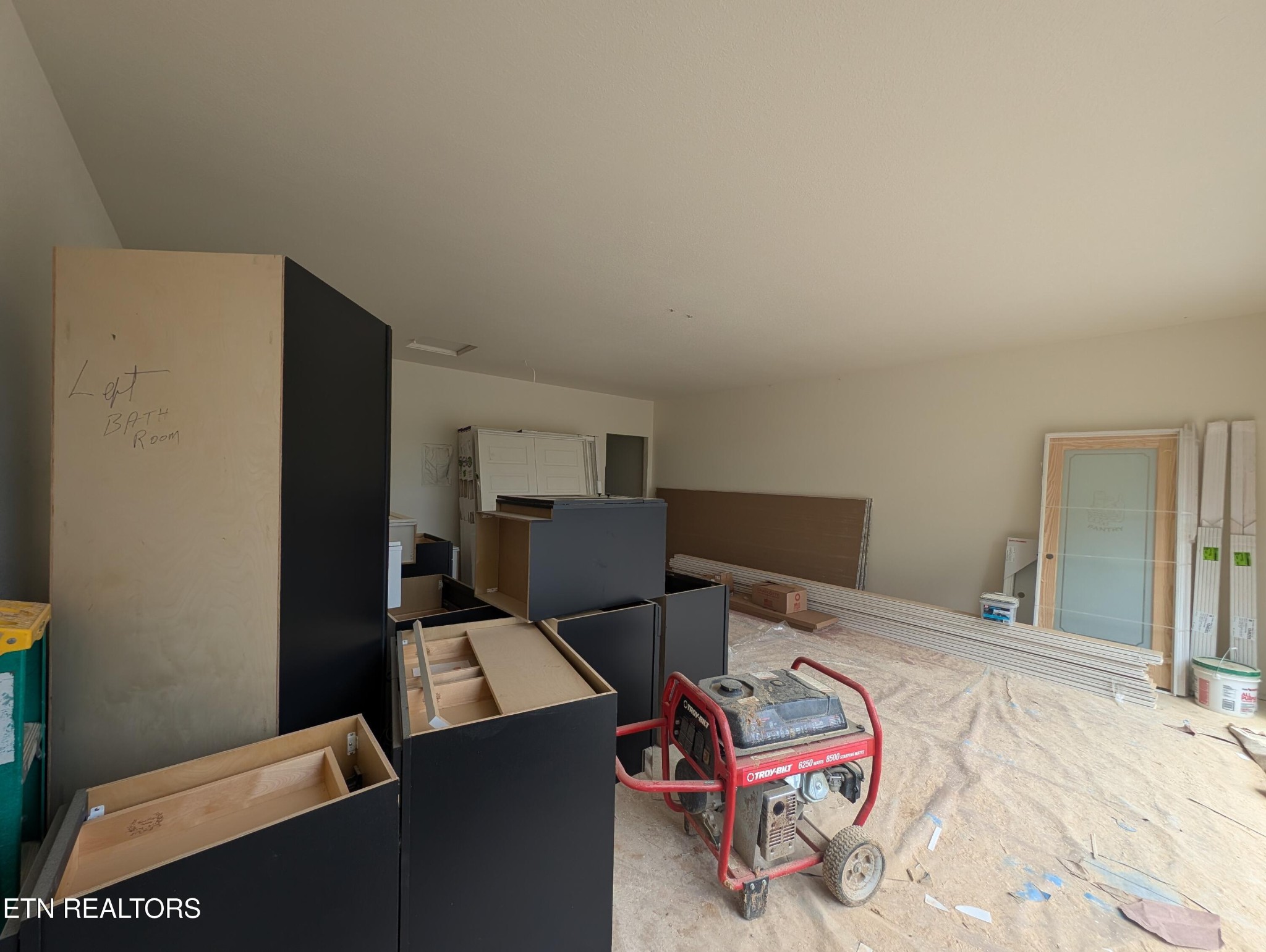 249 Old Grimsley Court Property Photo 18
