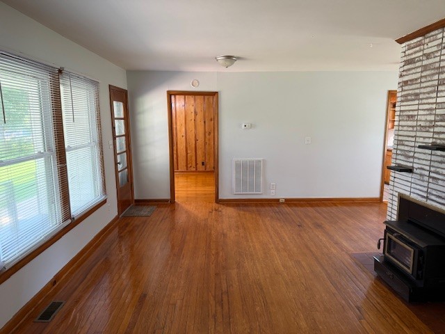 1217 Melrose St Property Photo 8