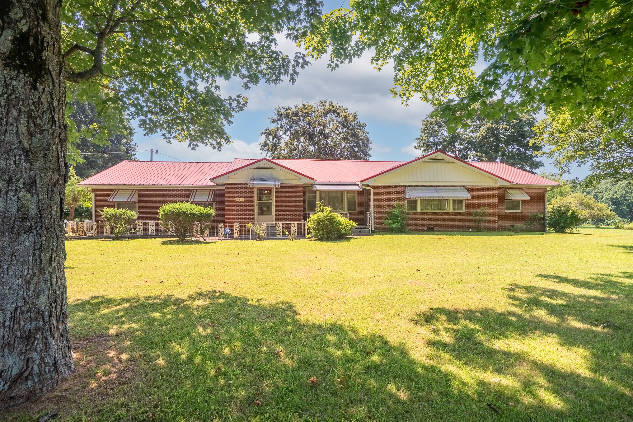 484 Rascaltown Rd Property Photo 1