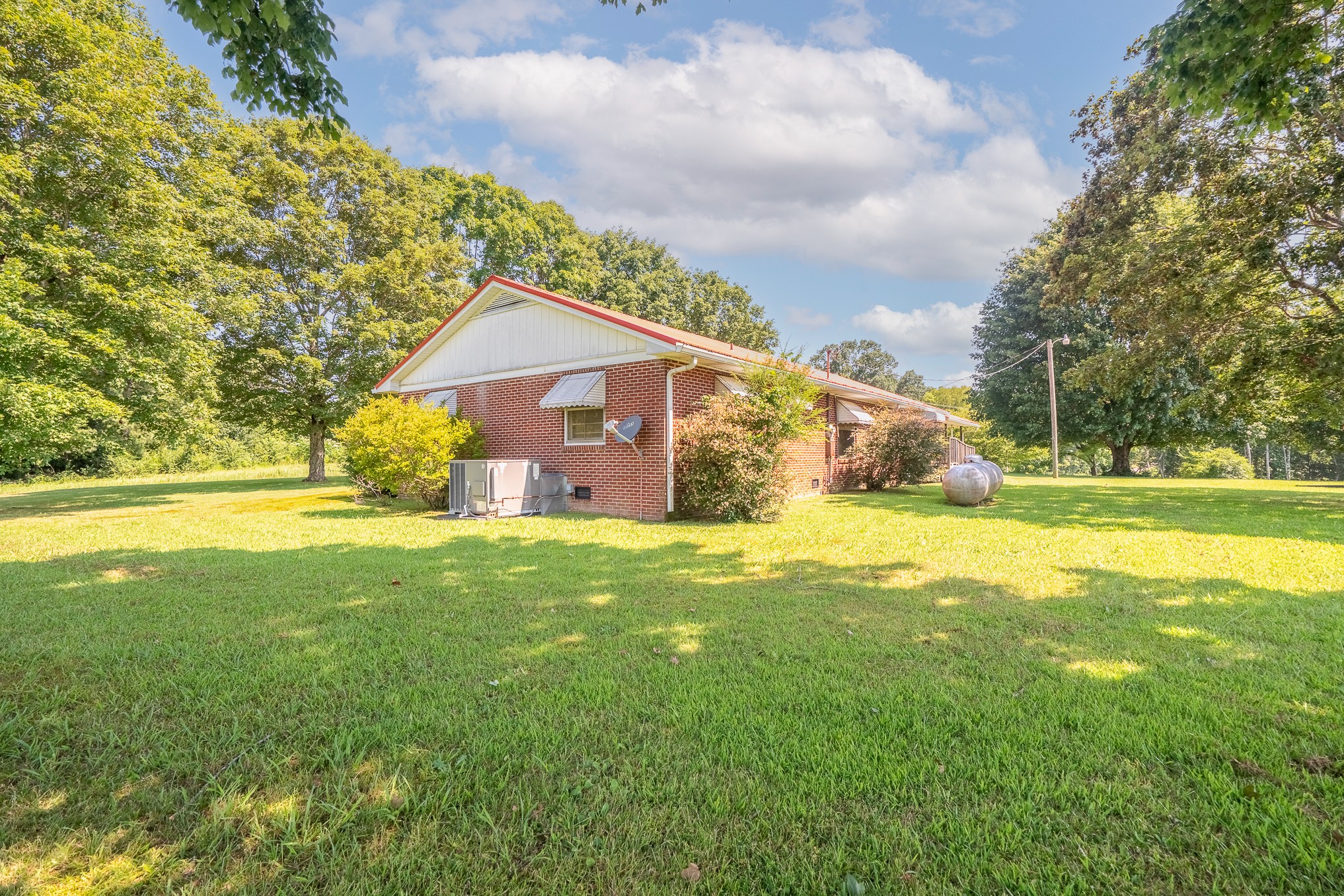 484 Rascaltown Rd Property Photo 3