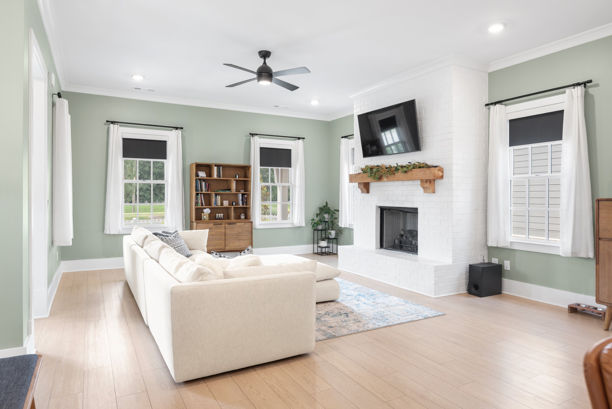 2618 Buckner Ln Property Photo 9