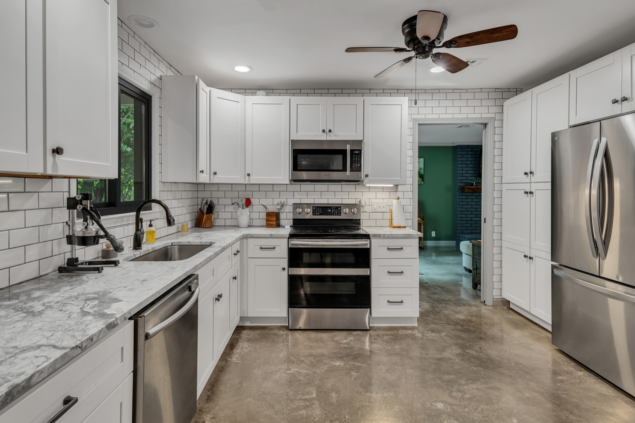 1017 Boxwood Dr Property Photo 14