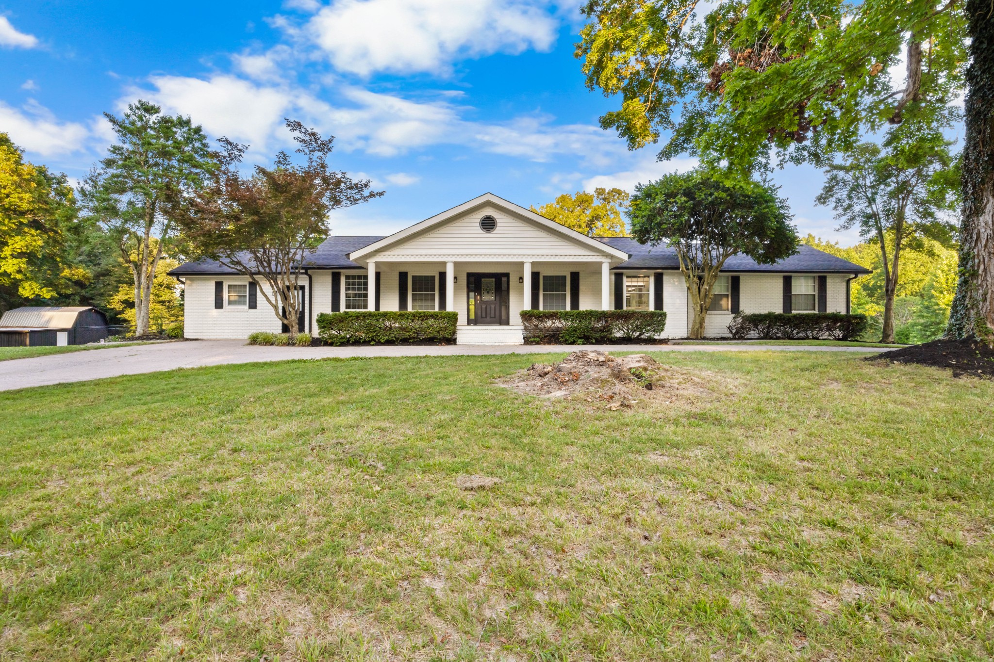 1711 Bend Rd Property Photo 3