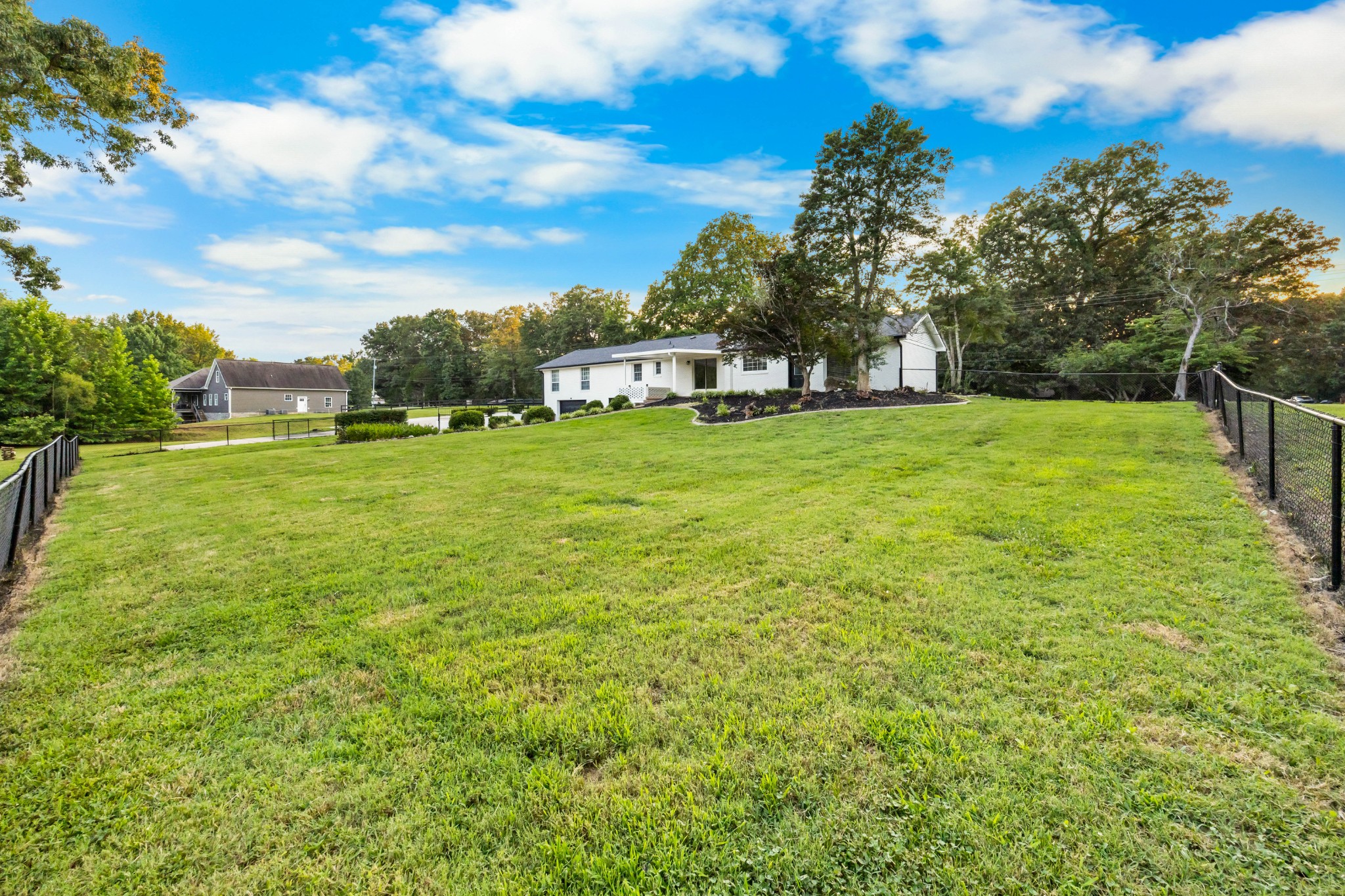 1711 Bend Rd Property Photo 55
