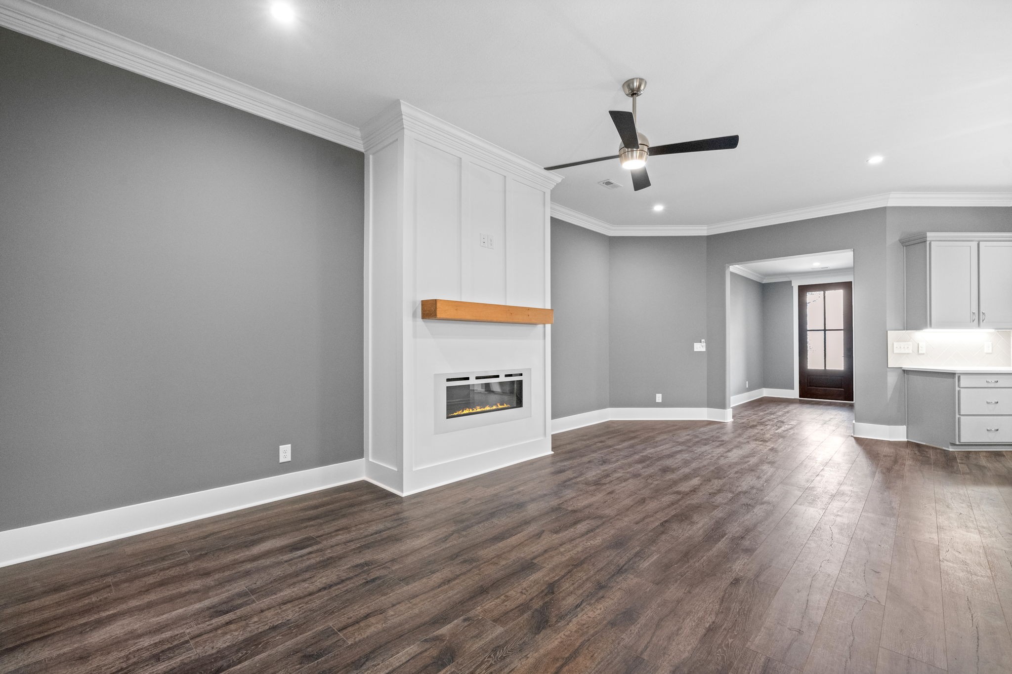 1052 Veridian Drive Property Photo 9