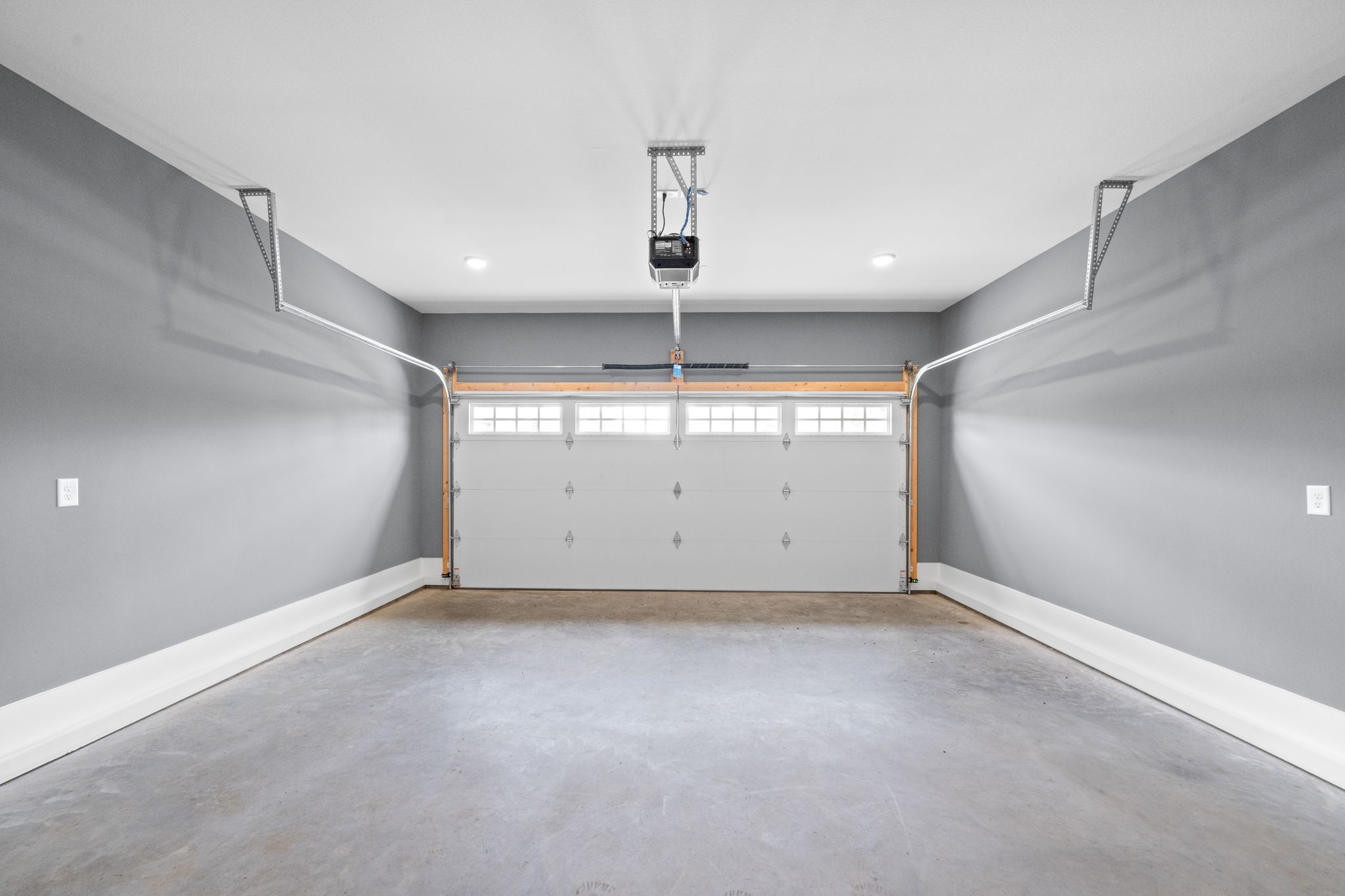 1052 Veridian Drive Property Photo 33