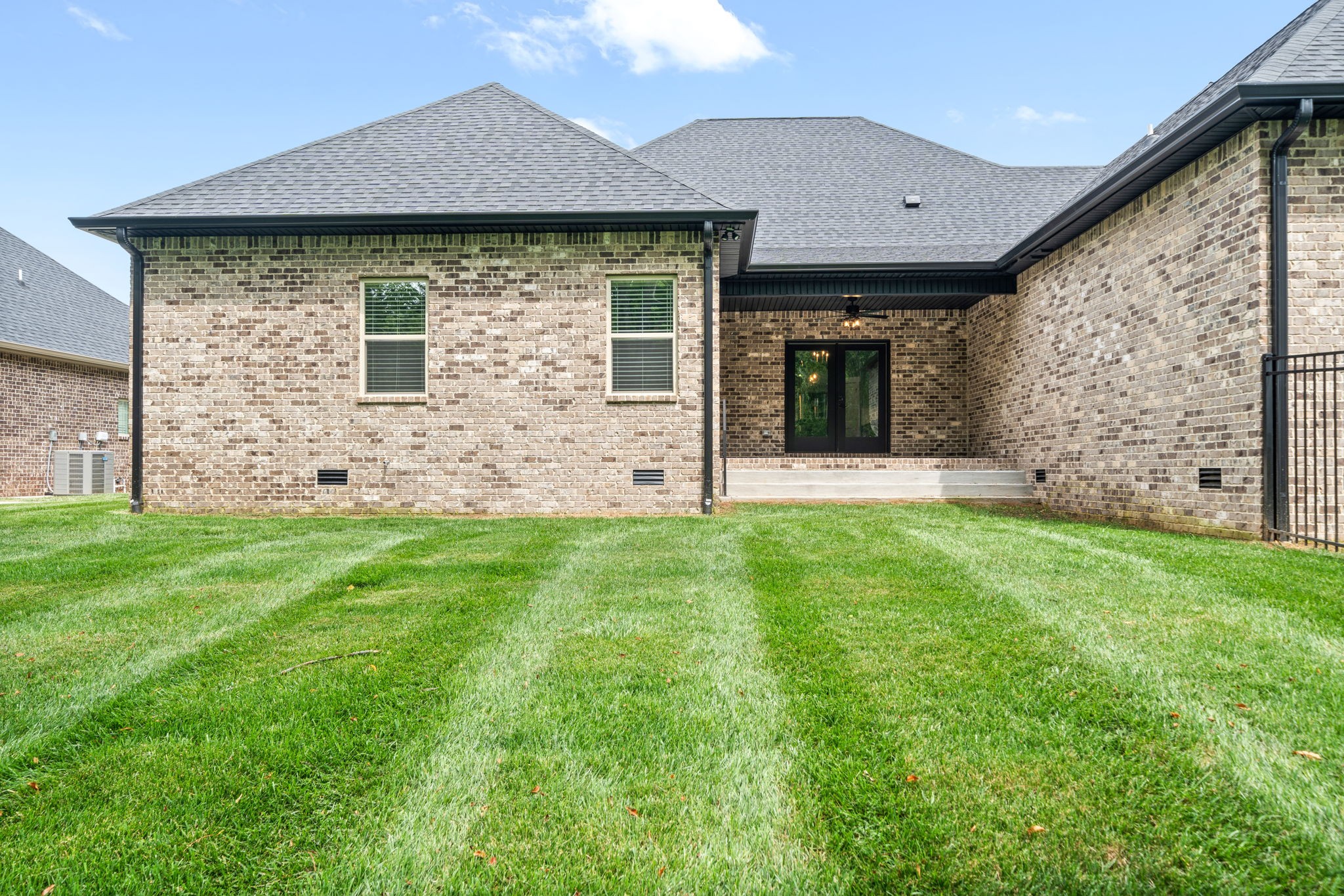1052 Veridian Drive Property Photo 39