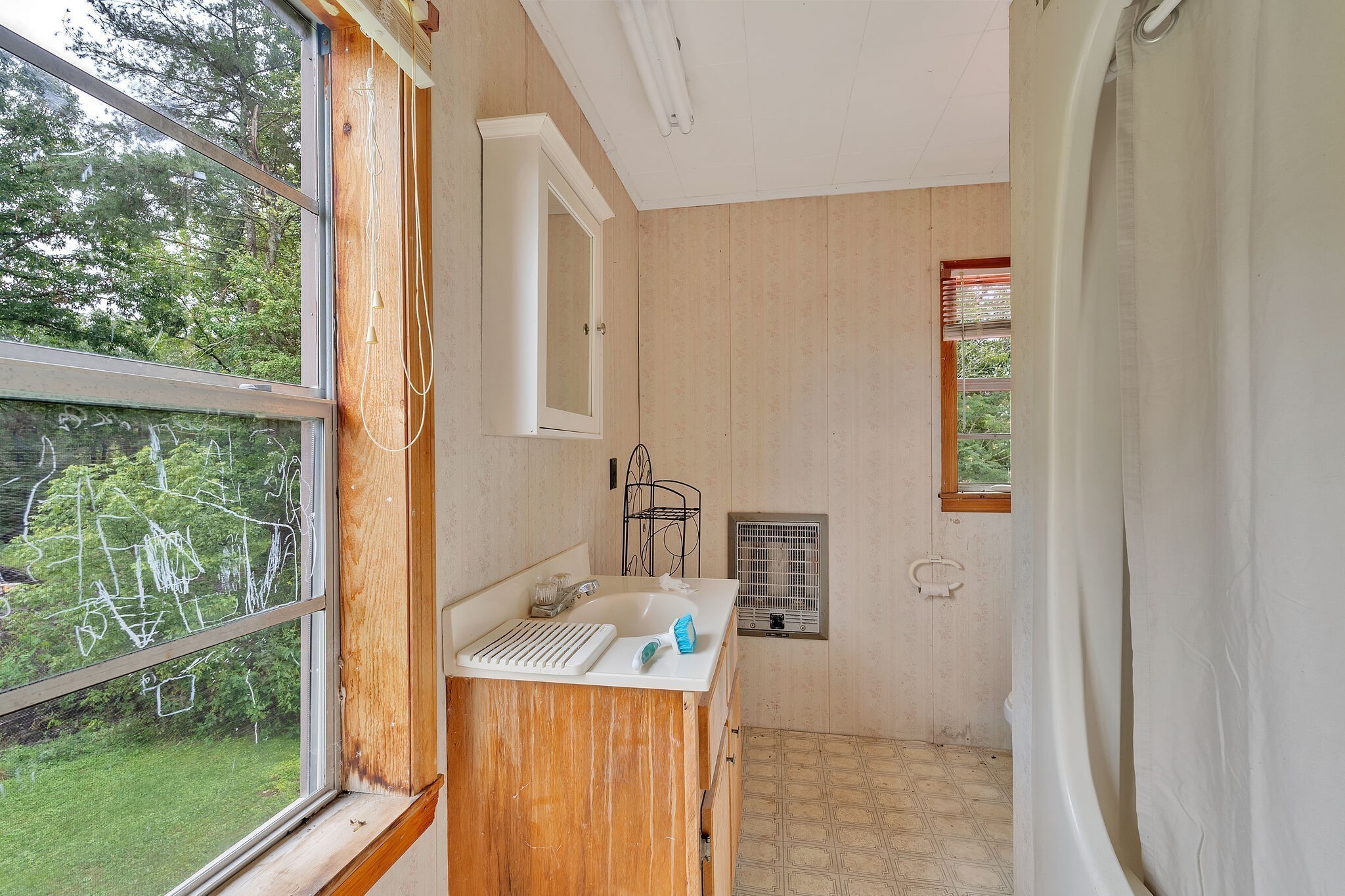 1183 Main St Property Photo 24