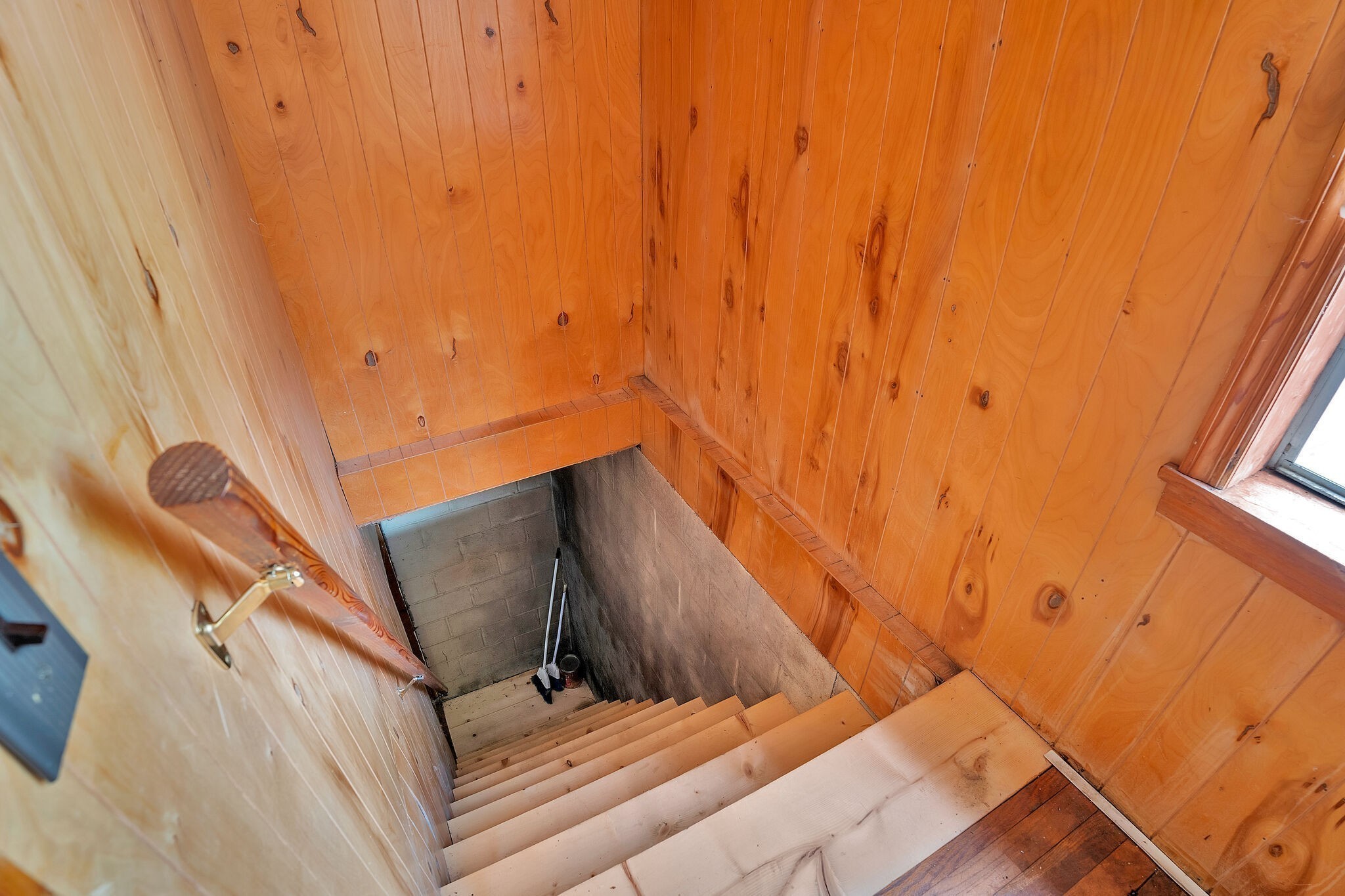 1183 Main St Property Photo 37