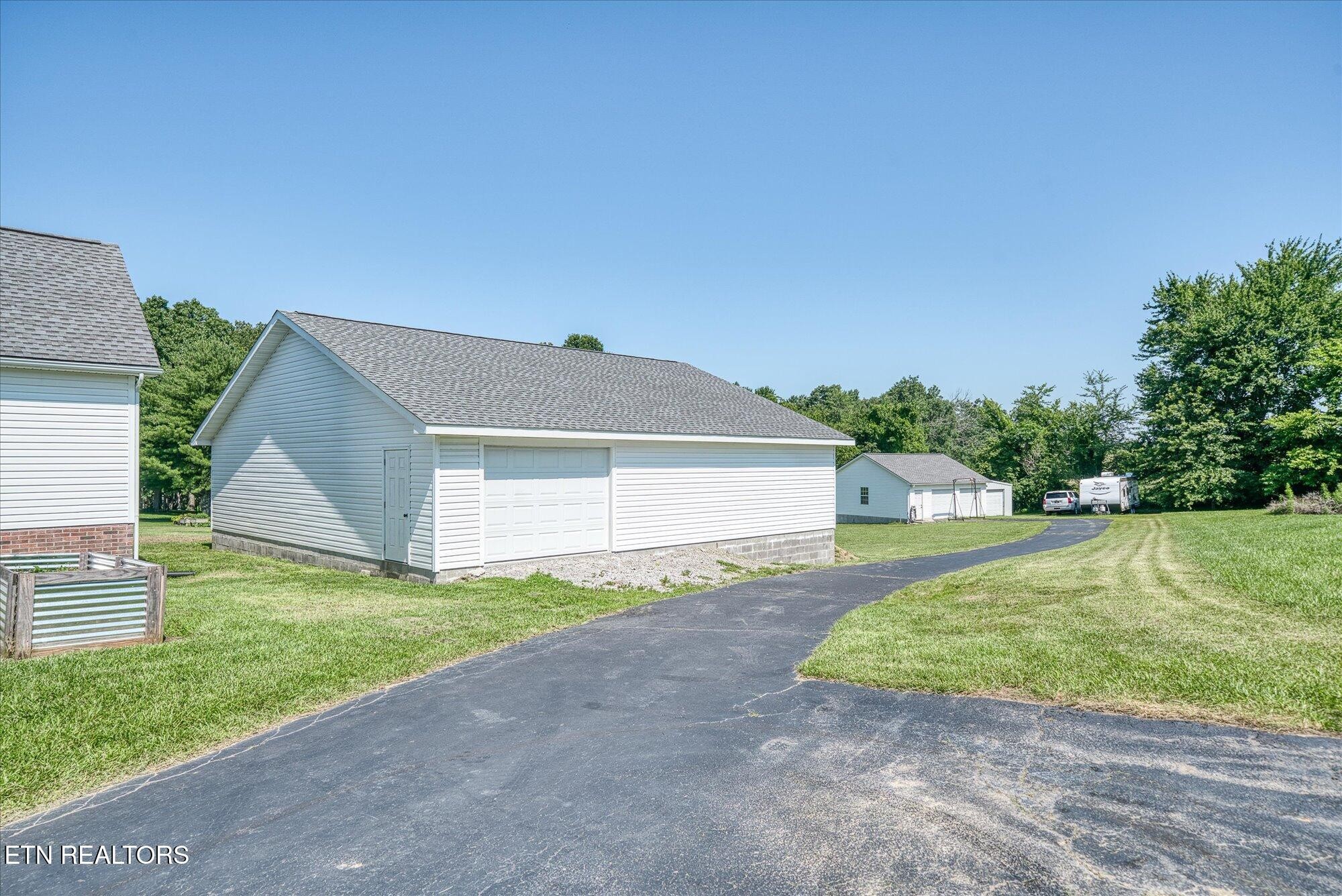 1036 Circle Drive Drive Property Photo 42