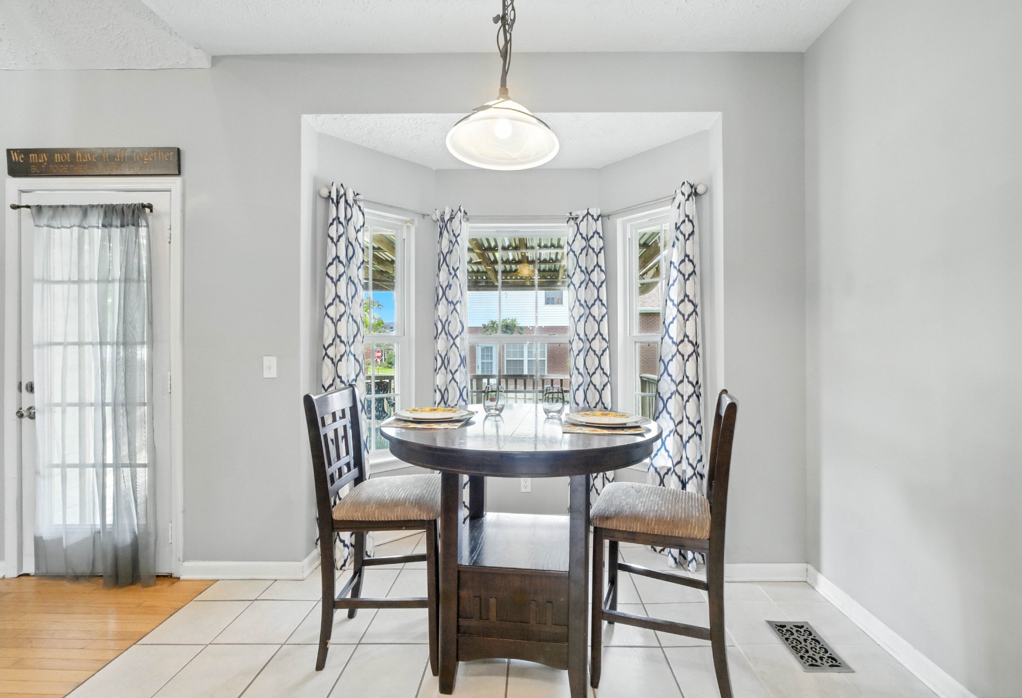 1000 Apache Trl Property Photo 15