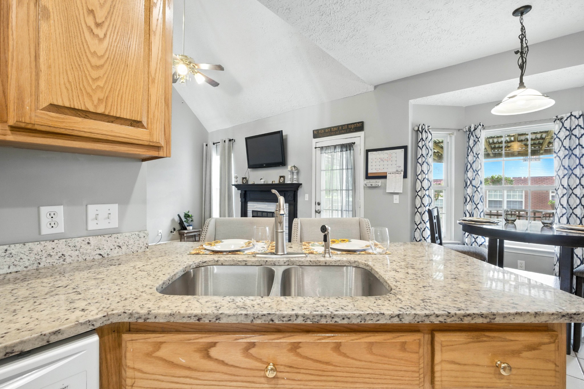 1000 Apache Trl Property Photo 17