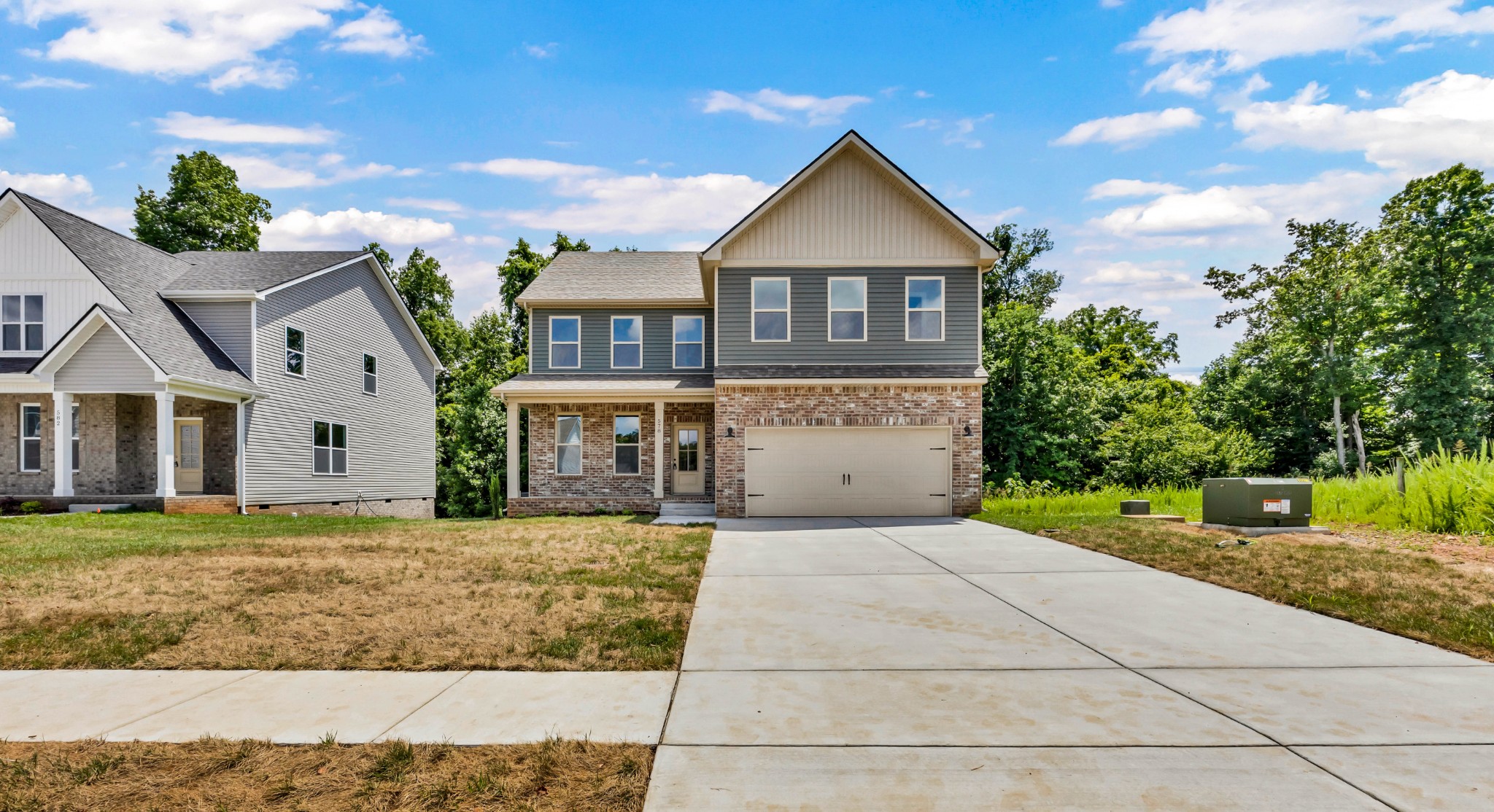 578 Pongracz Way Property Photo 2