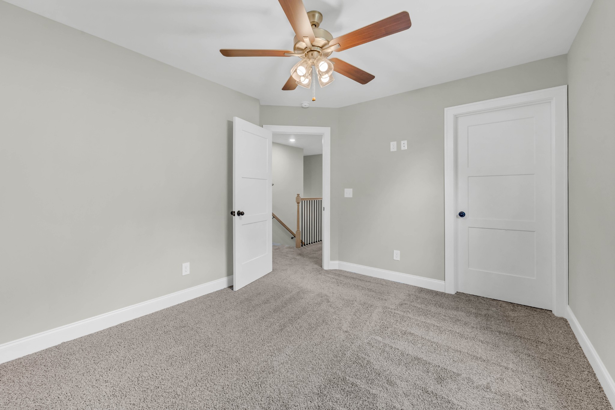 578 Pongracz Way Property Photo 24