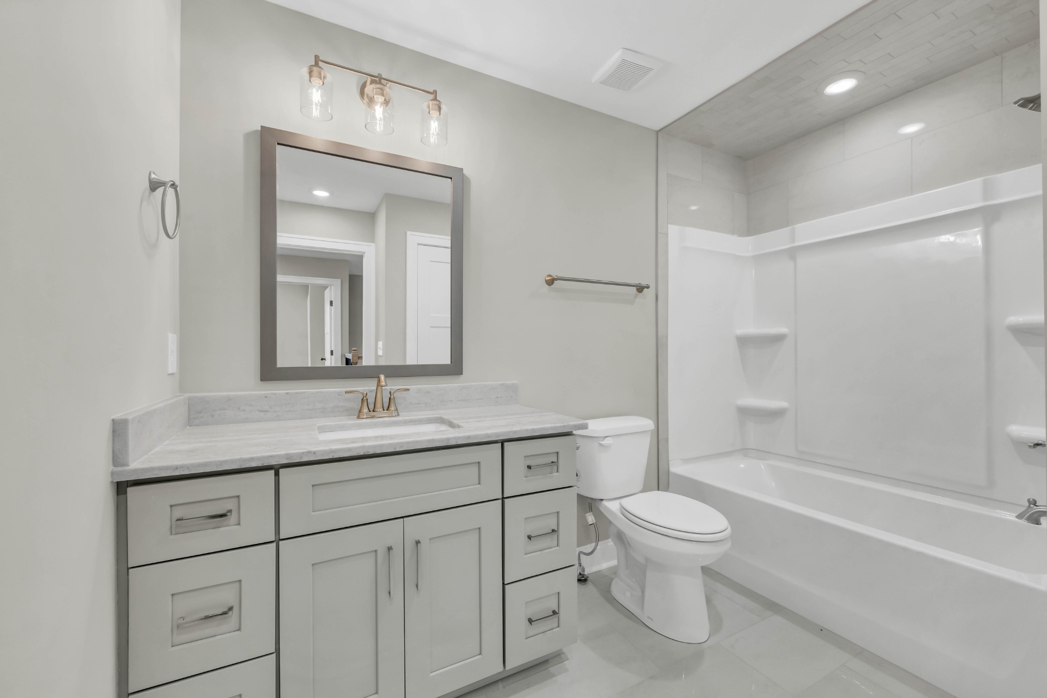 578 Pongracz Way Property Photo 32