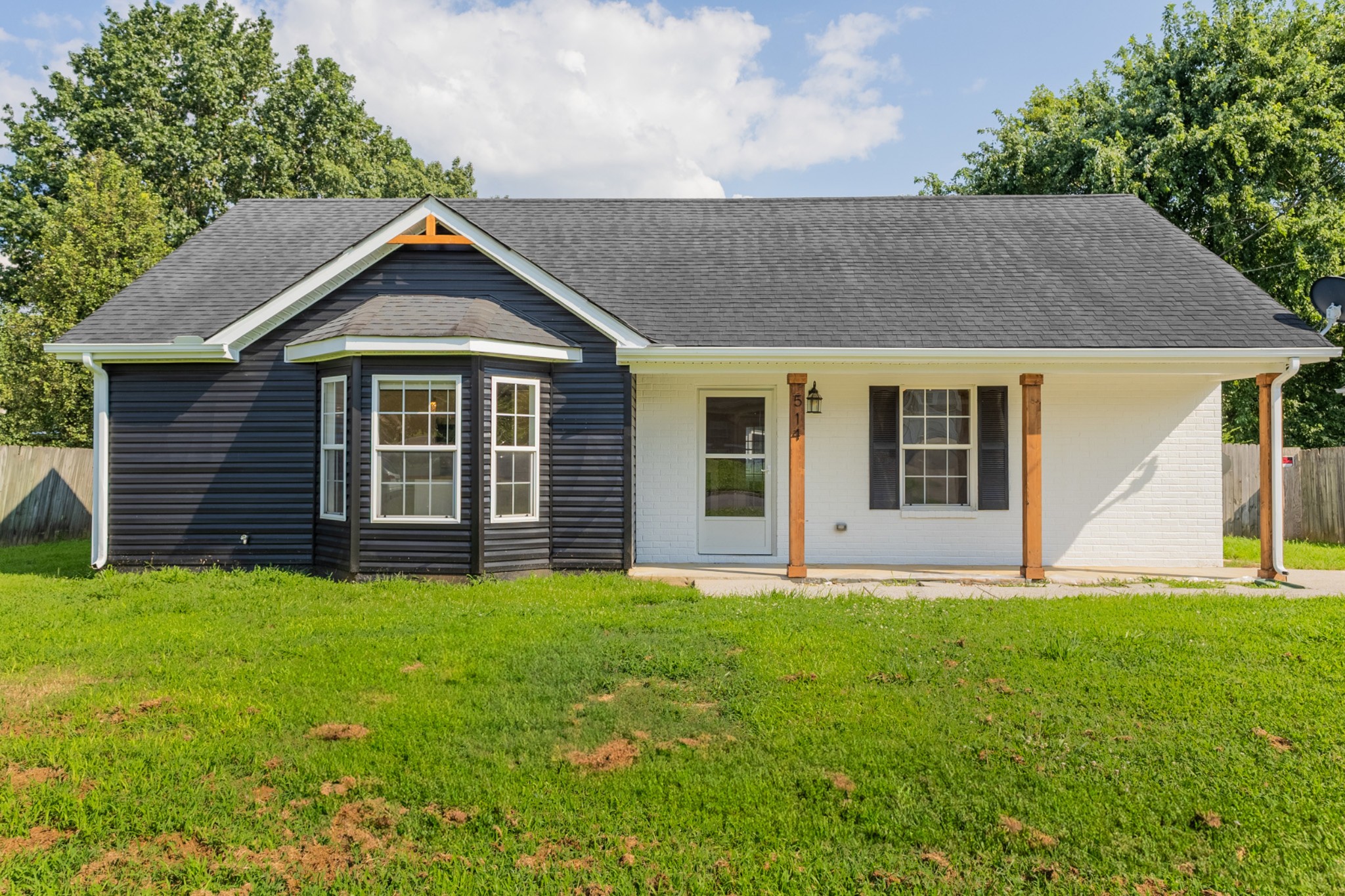 514 Bon Aqua Dr Property Photo 1
