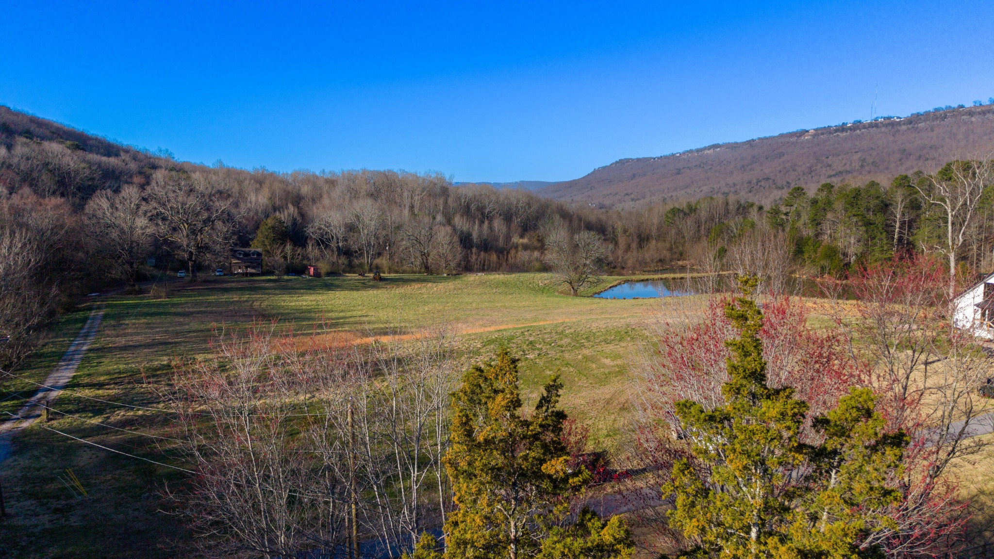 4975 Browntown Road Property Photo 5
