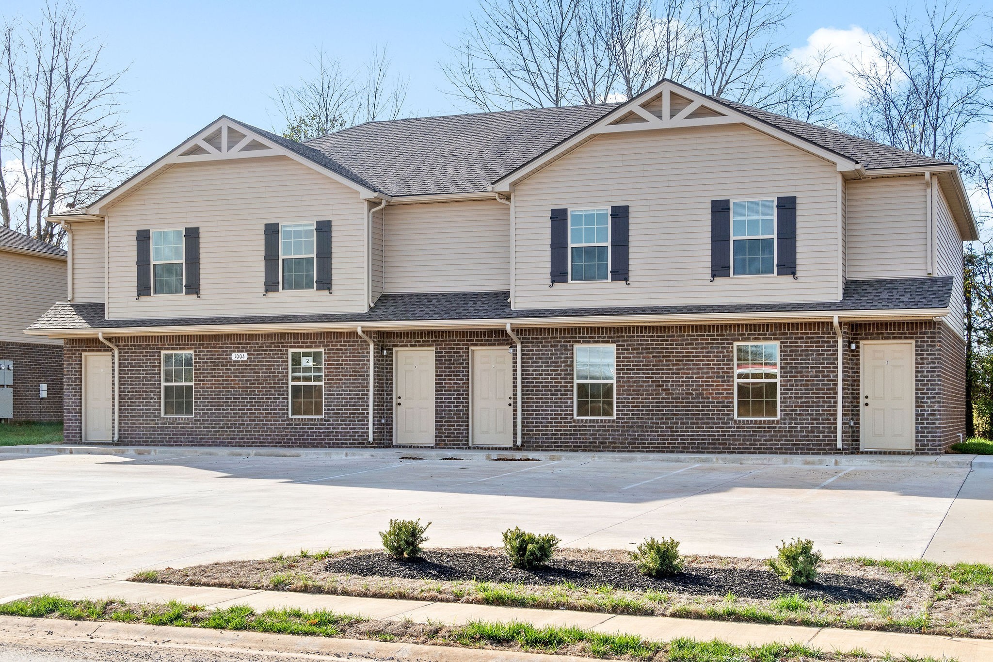 1007 Glenkirk Drive Property Photo 1